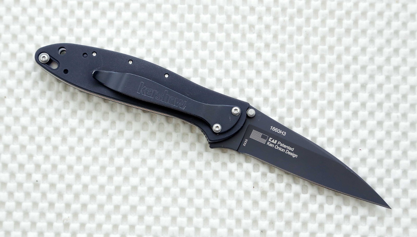 1660H3 Kershaw Leek Knife plain Blade Flag Logo Black scales assisted NEW Blem