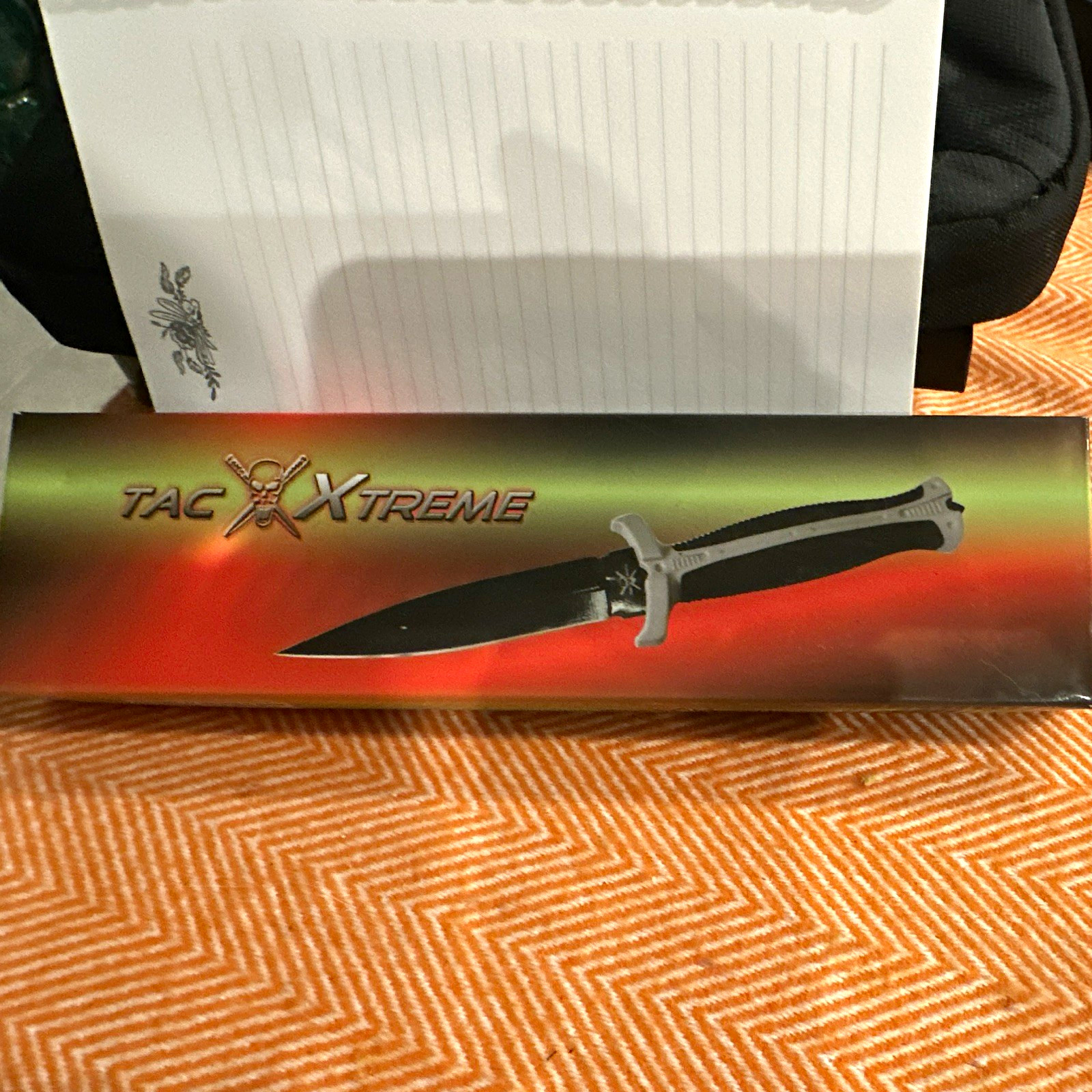 Tac Xtreme TX-065B Fixed Blade Hunting Knife w/ Sheath & Built-In Sharpener NEW