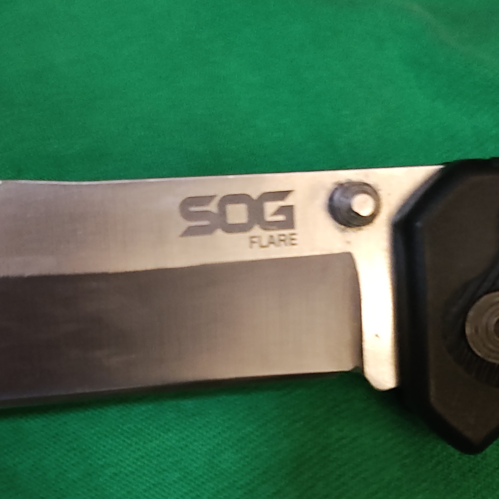 SOG Flare Folding Pocket Knife 3.5in Stainless Steel Straight Edge, Black