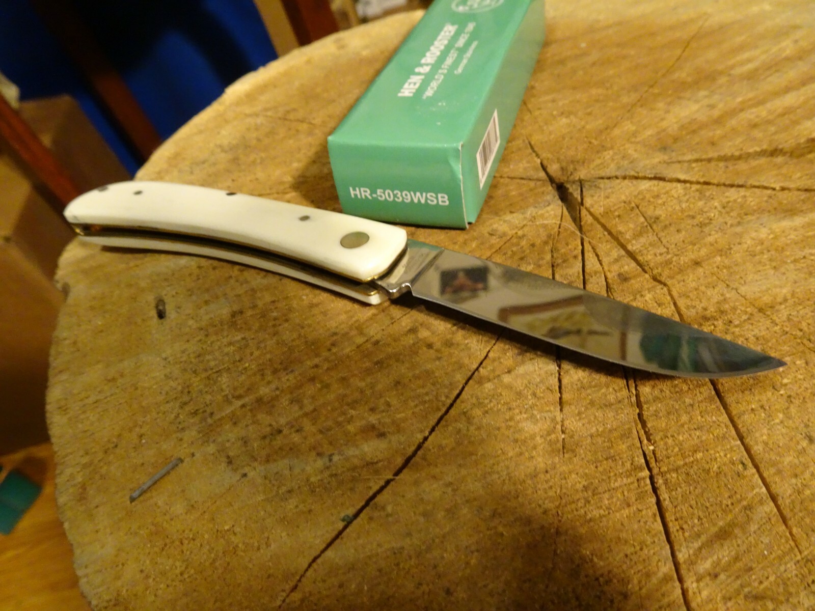 HEN & ROOSTER 3 3/4″ CLOSED SMOOTH WHITE BONE DIRT BUISTER 4116 STAINLESS BLADE