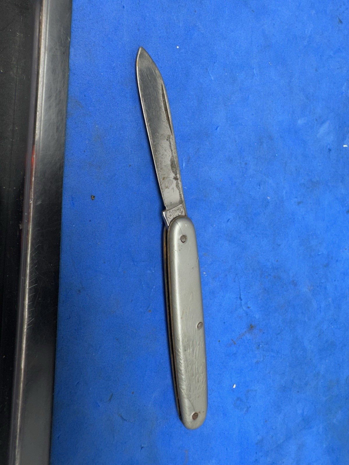Vtg Thornton USA Folding Pocket Knife Single 3″ O/A 2.25″ Blade in Good Cond.