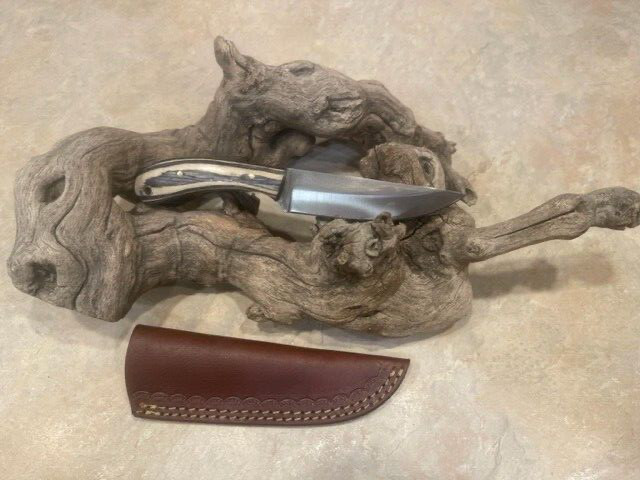 Sweet High Carbon pen knife w/grey laminate handle & leather sheath hand made