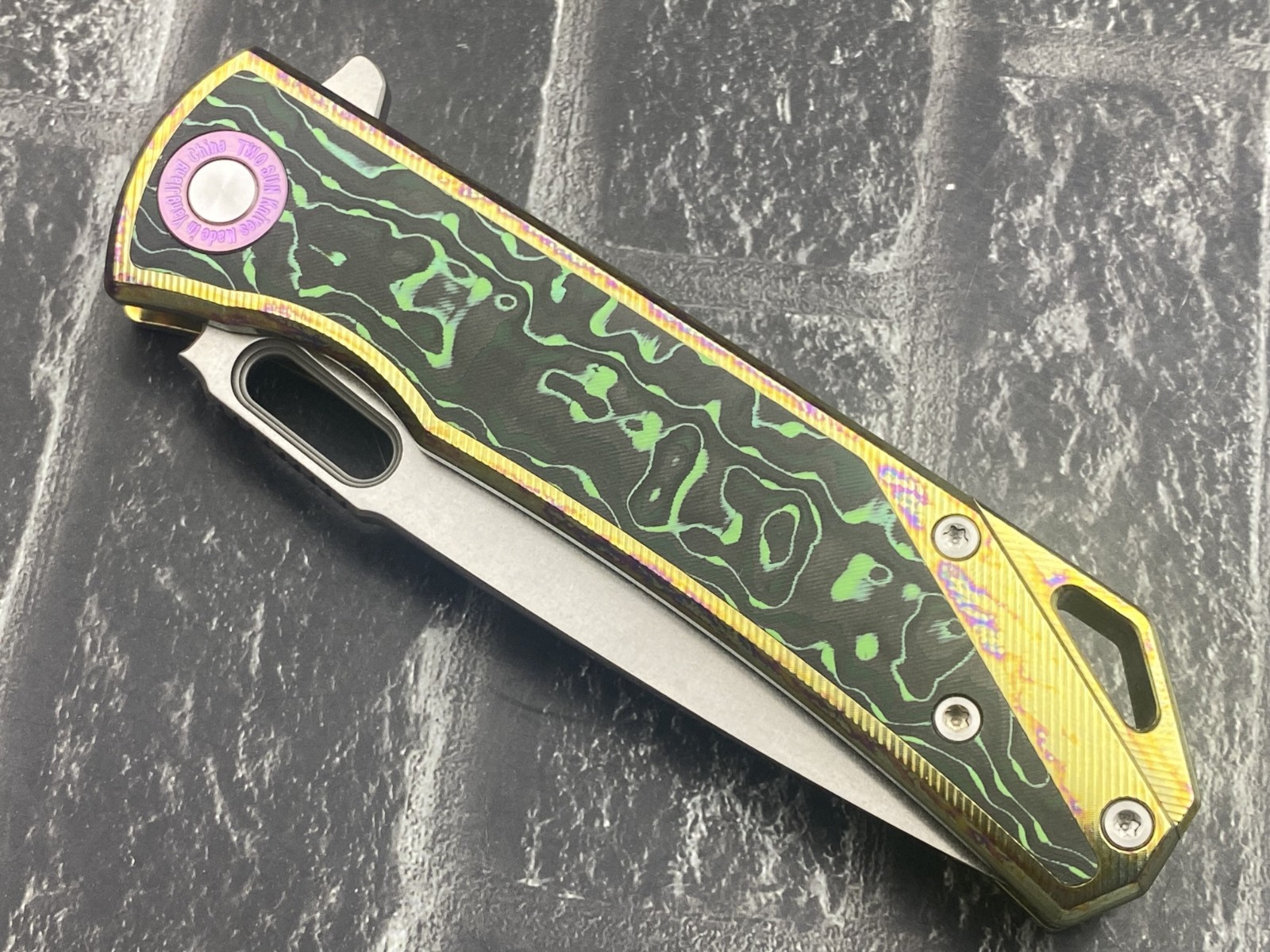 TwoSun TS502-M390-Color Folding Knife M390 Blade Titanium/CF Handle Pocket Knife