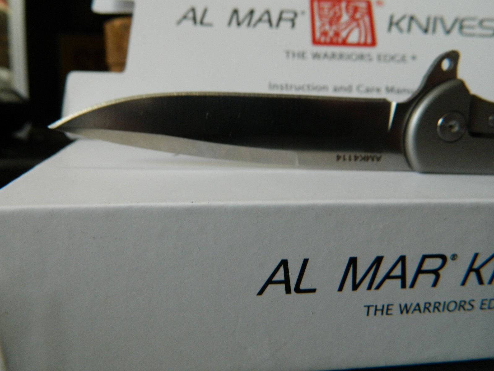 AL MAR KNIVES 4″ CLOSED AMK4114 ULTRALIGHT TITANIUM FRAMELOCK D2 BLADE *FALCON*