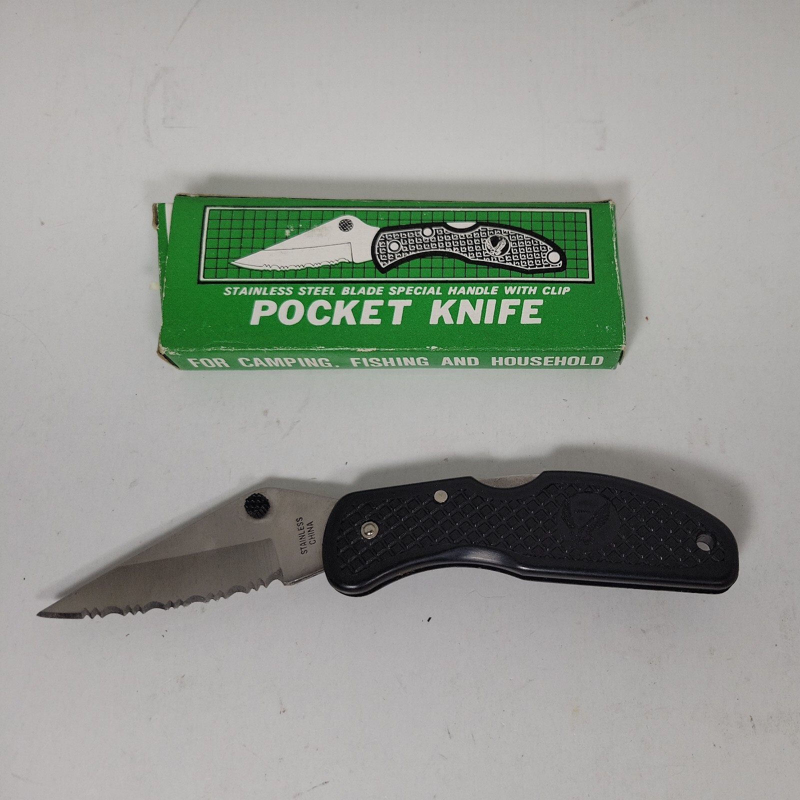SHARP EAGLE 4″ SERRATED LOCKBACK POCKET KNIFE, JY-7001S, NIB