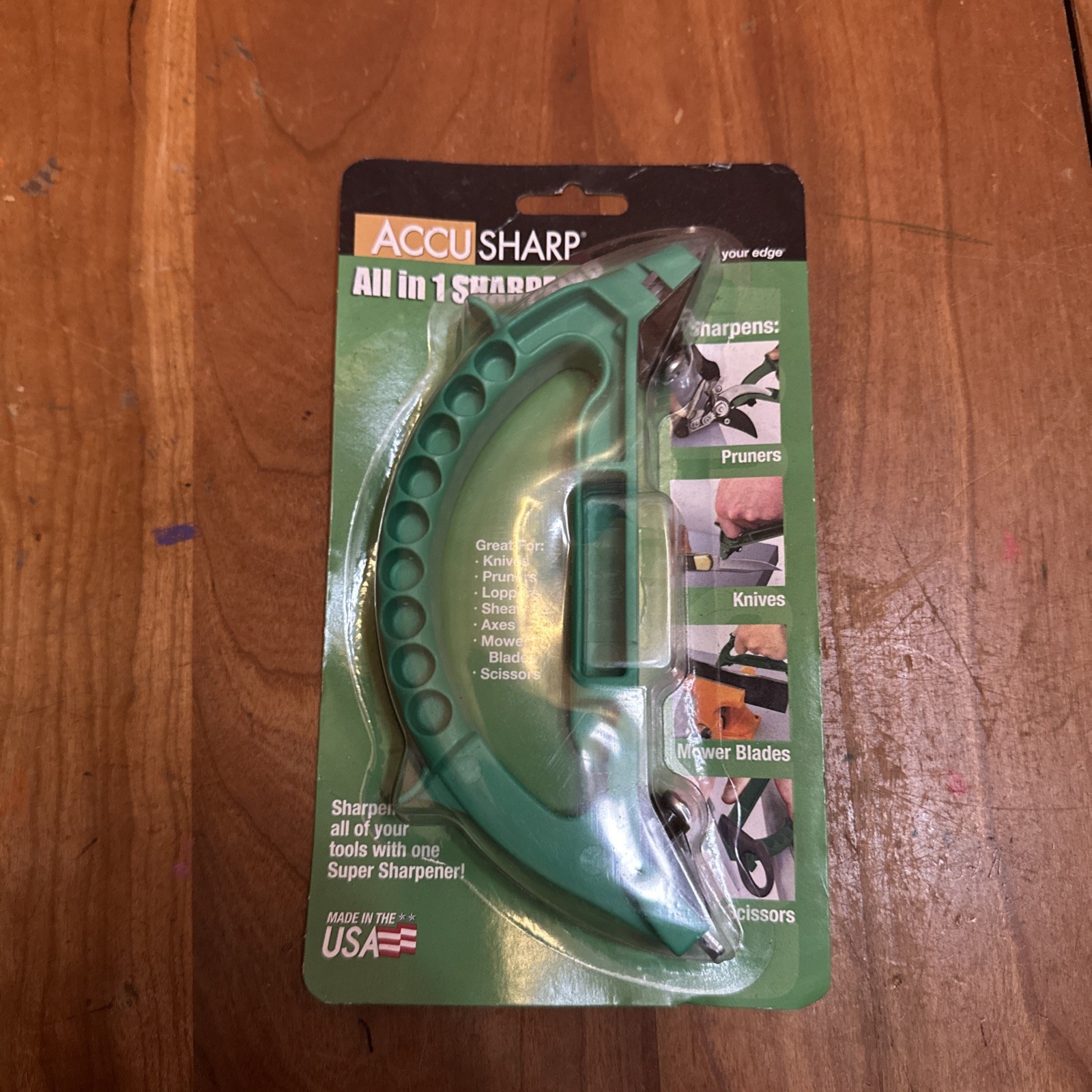 New -AccuSharp Sharpener for Mower Blades & Tools w/Ergonomic Handle! #001017