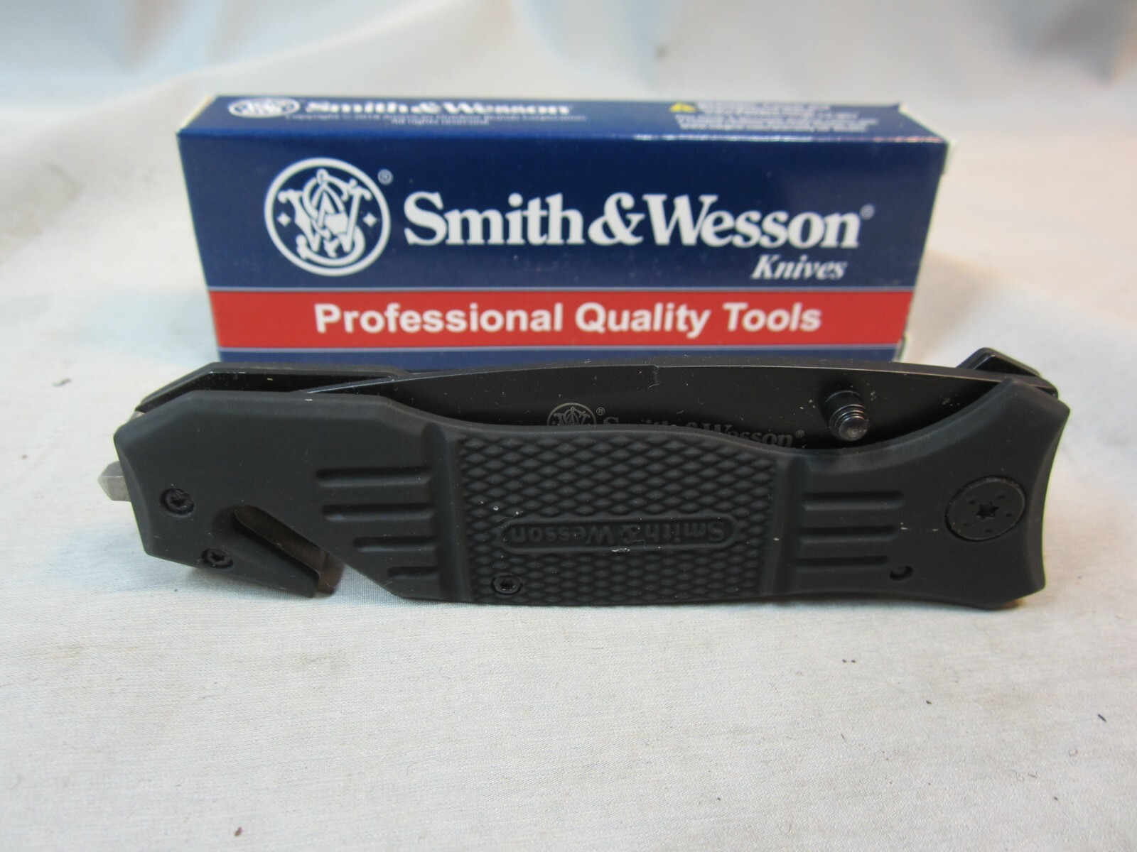 Smith & Wesson S&W SWFR2S Extreme Ops Tactical Folding Pocket Knife