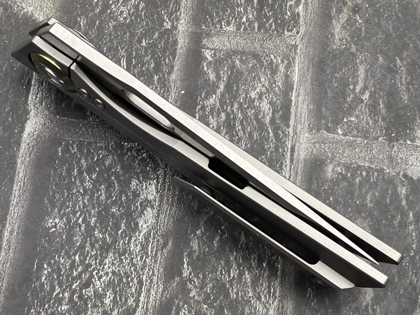 TwoSun TS300-M390-Gray-SW Folding Knives M390 Blade Titanium Handle Pocket Knife