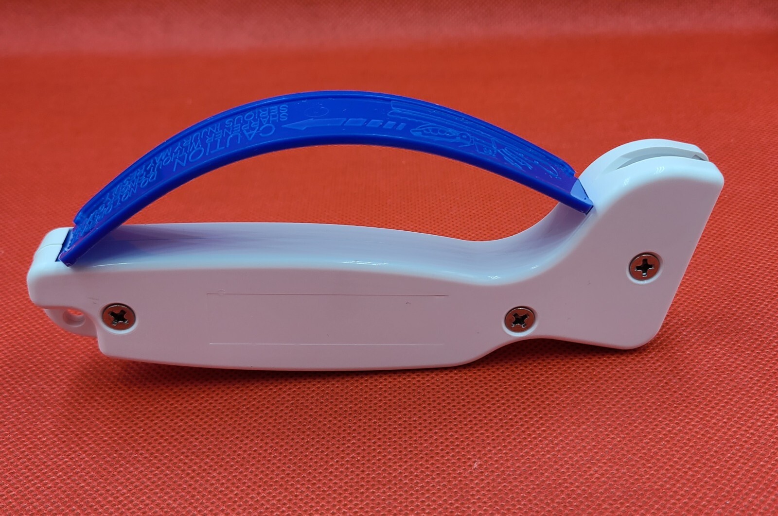 ACCUSHARP KNIFE AND TOOL SHARPENER REVERSIBLE BLADES MADE IN THE USA