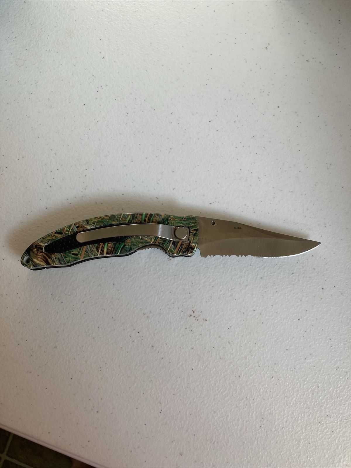 FROST CUTLERY Camo Knife