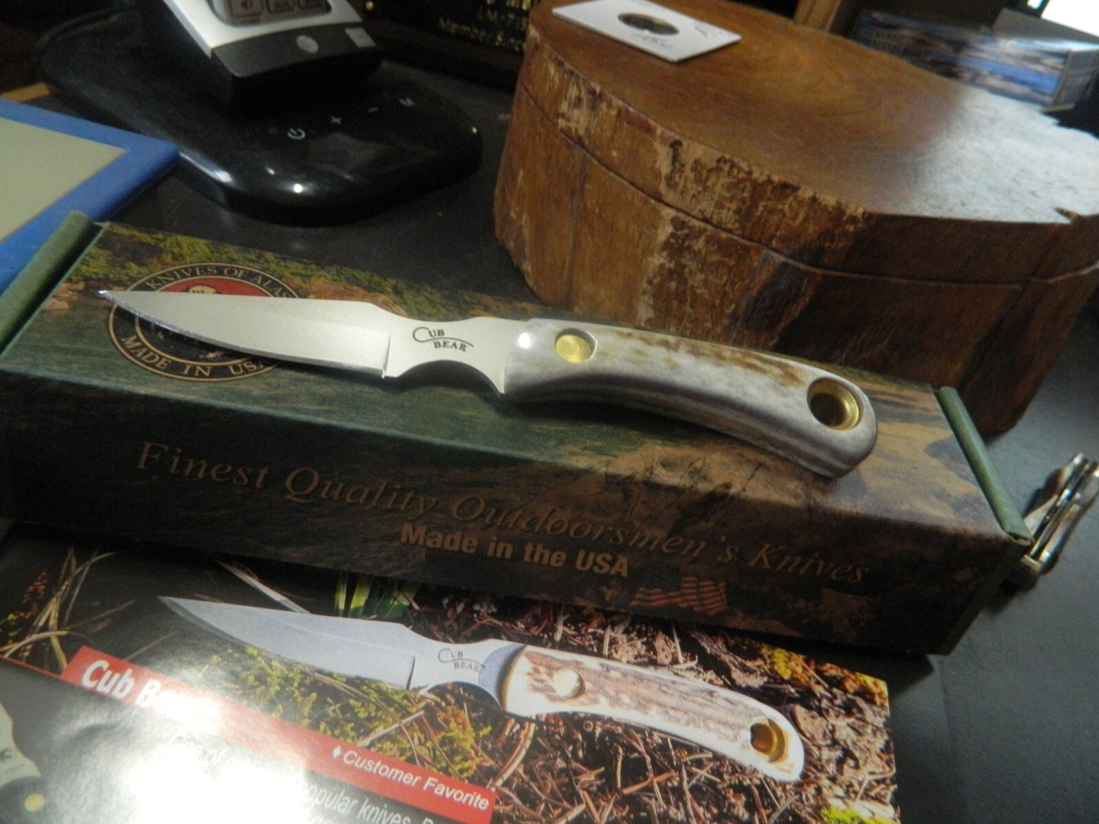 KNIVES OF ALASKA CUB BEAR CAPING KNIFE A STAG HANDLE D2 BLADE 6 3/4″ O.A 007FG