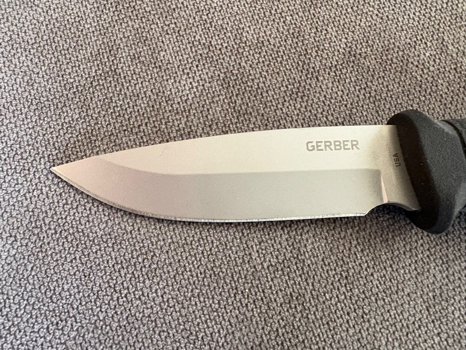 Gerber Gator FIXED BLADE Drop Point Fine Edge w/ Sheath 06904N BRAND NEW MADE US