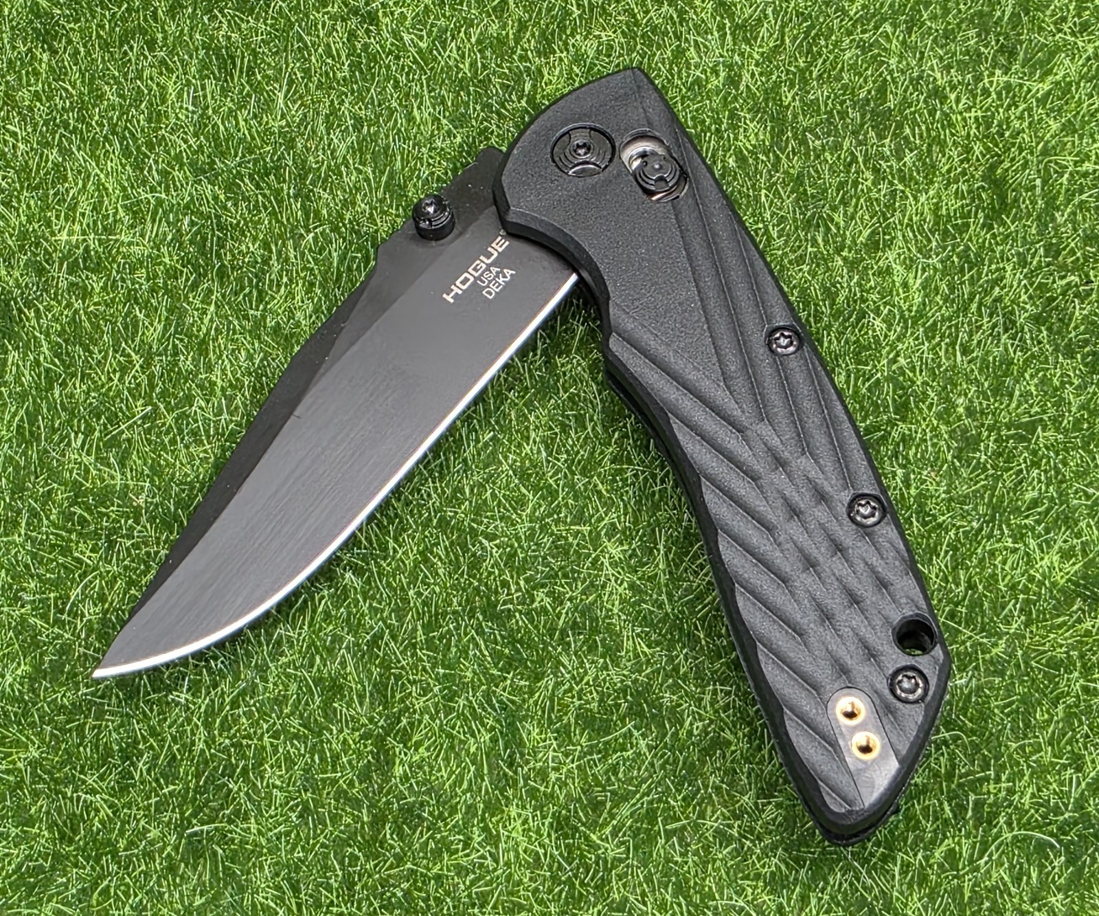 Hogue #24376 Deka MagnaCut Cerakote 3.25″ Clip Point Blade Black Polymer Handle