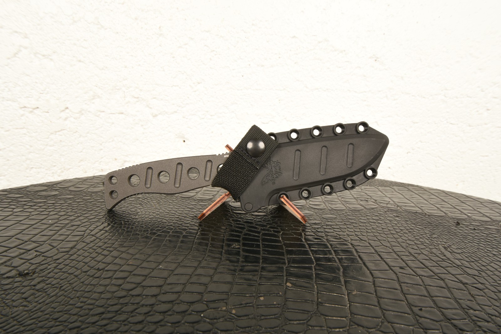 Benchmade Adamas Fixed Blade Paracord Drop Point 375BK-1 Open Box