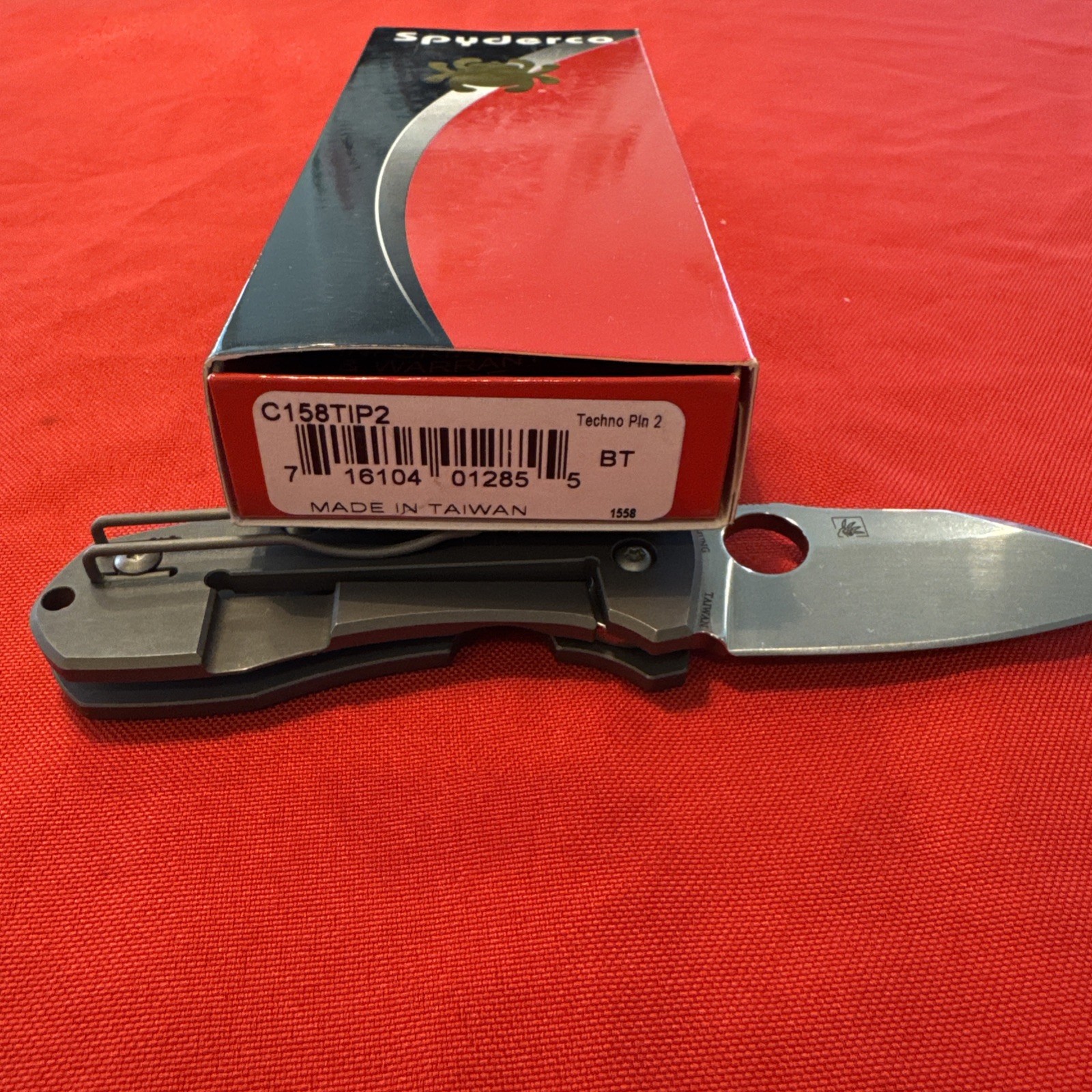 Spyderco Techno 2 Plain Edge 2.52″ Folding Pocket Knife C158TIP2