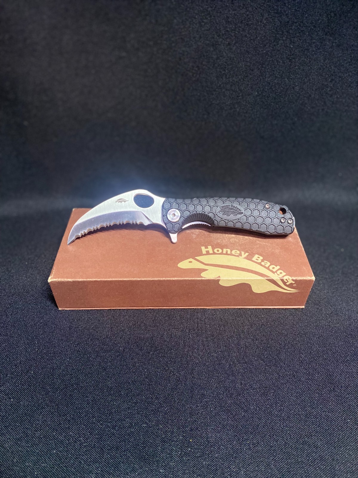 Honey Badger Knives Large Claw Serrated Knife – 8Cr13MoV Steel – Black Handle