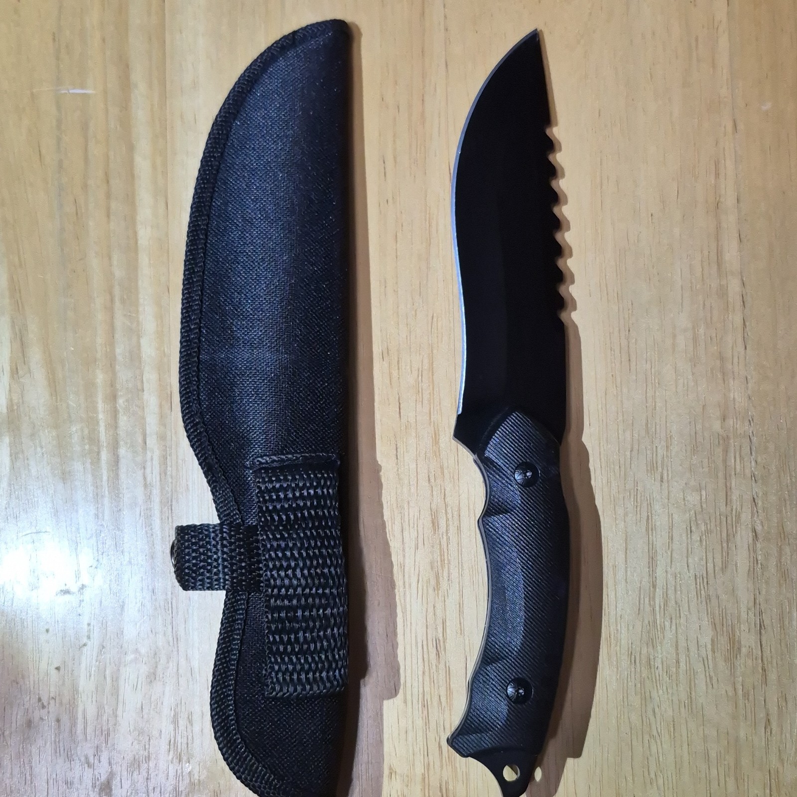 Black Hunting Fixed Blade Knife, Sheath, 9in, 5+in