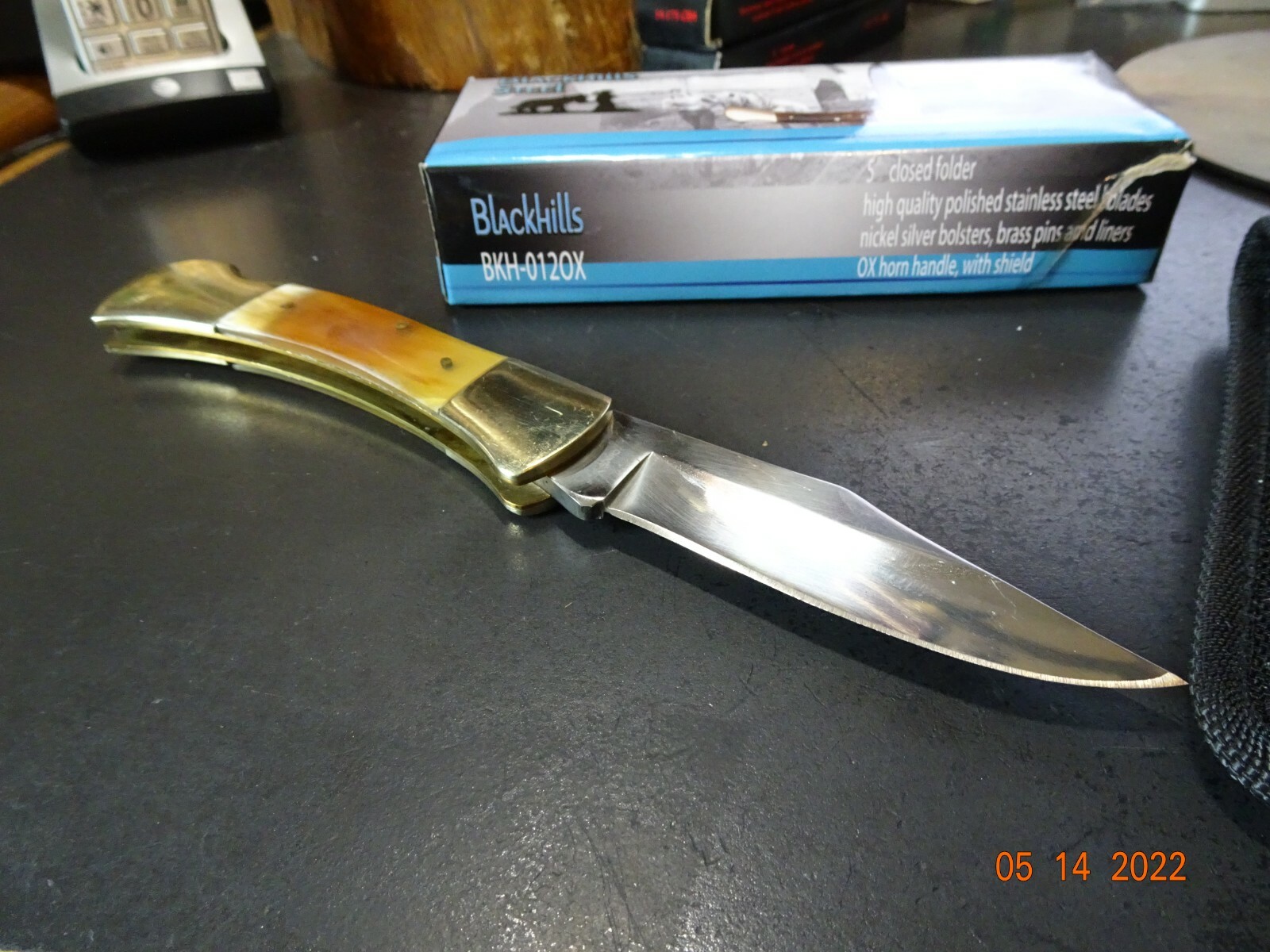 BLACKHILLS STEEL OX HORN LOCK BACK 5″ CLOSED FOLDER 440 BLADE LOCKING NYLON SHE