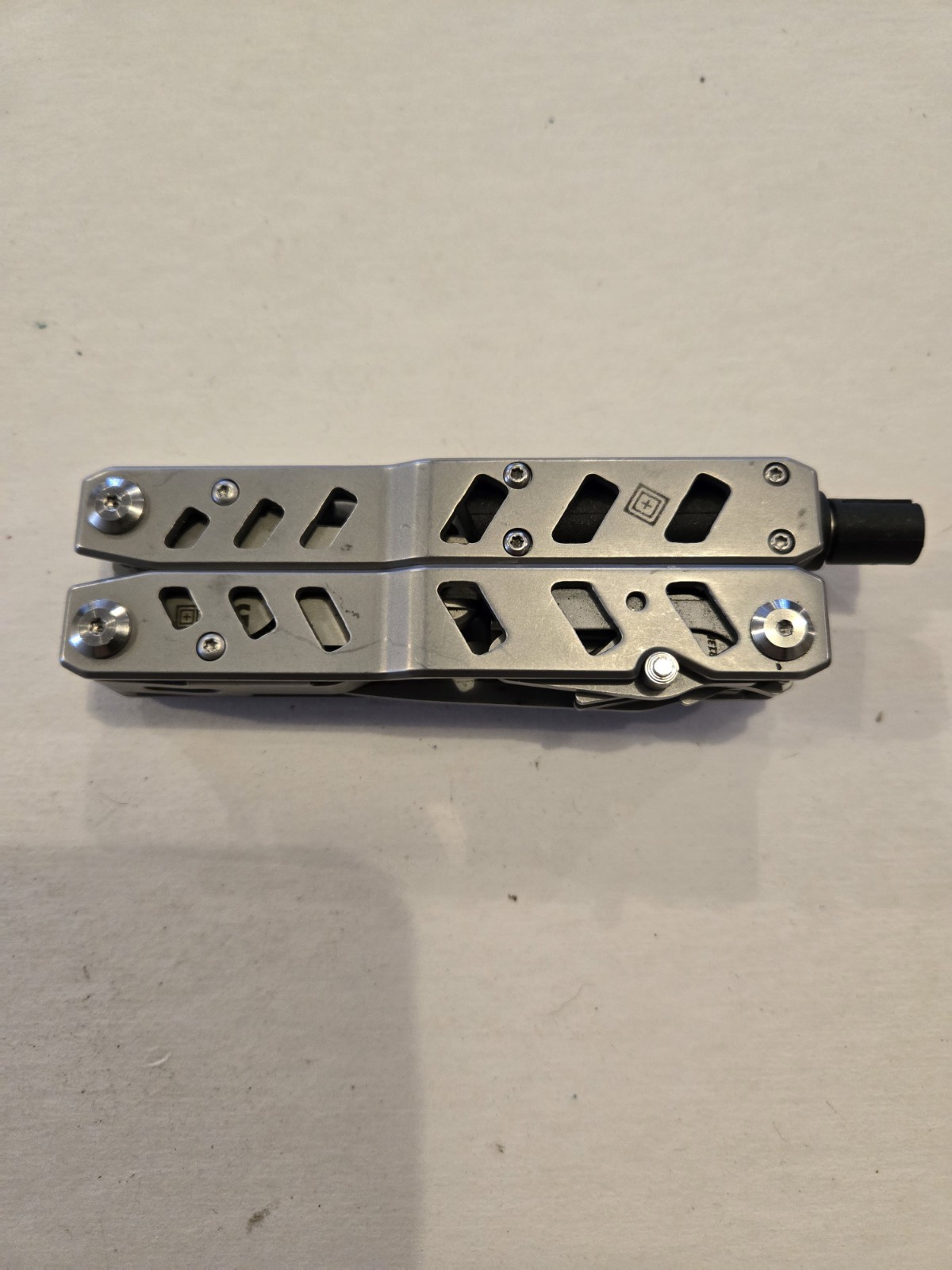 5.11 Tactical – LE EMT Multitool 2.0 | Tumbled Steel