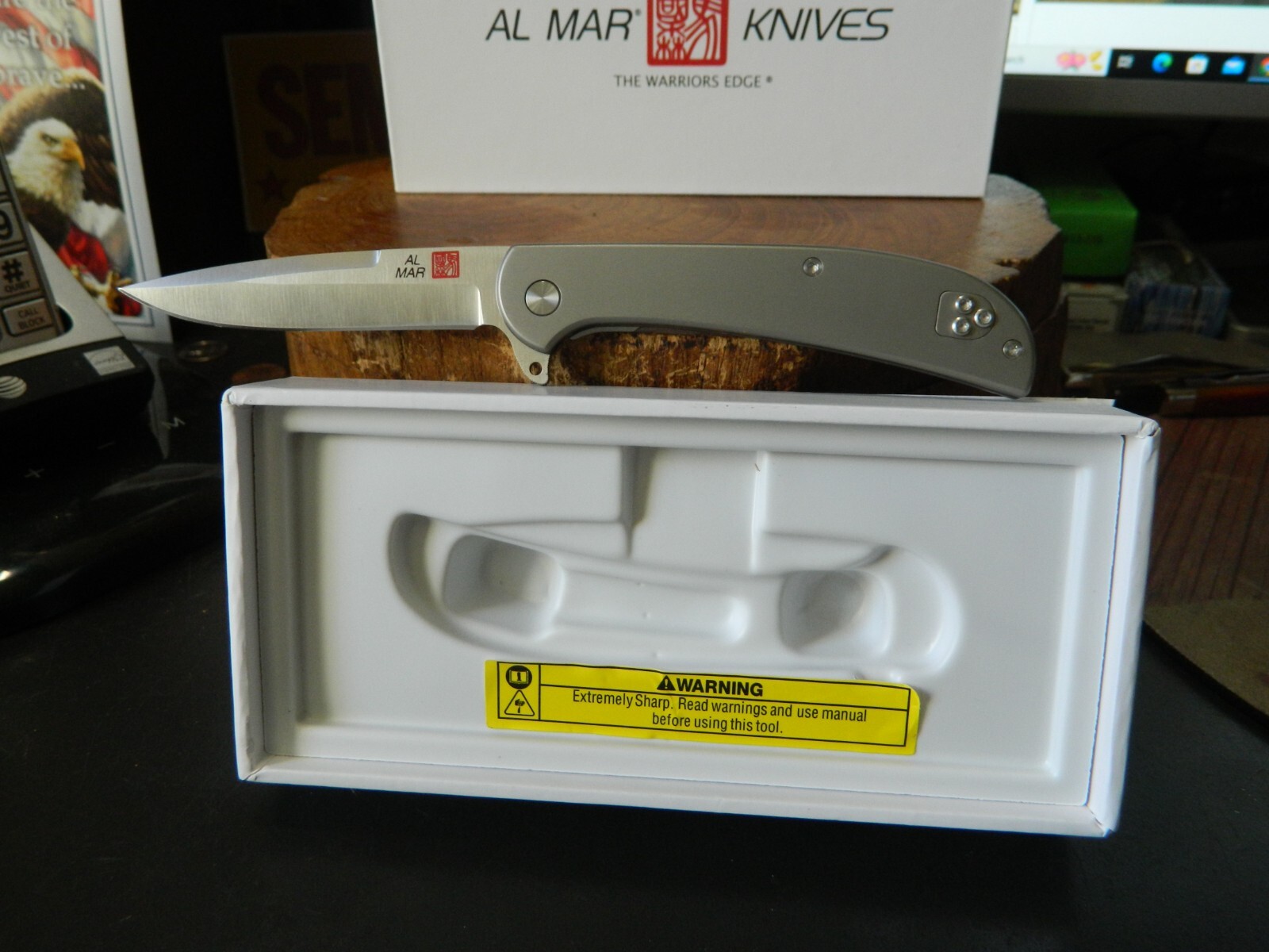 AL MAR KNIVES 4″ CLOSED AMK4114 ULTRALIGHT TITANIUM FRAMELOCK D2 BLADE *FALCON*