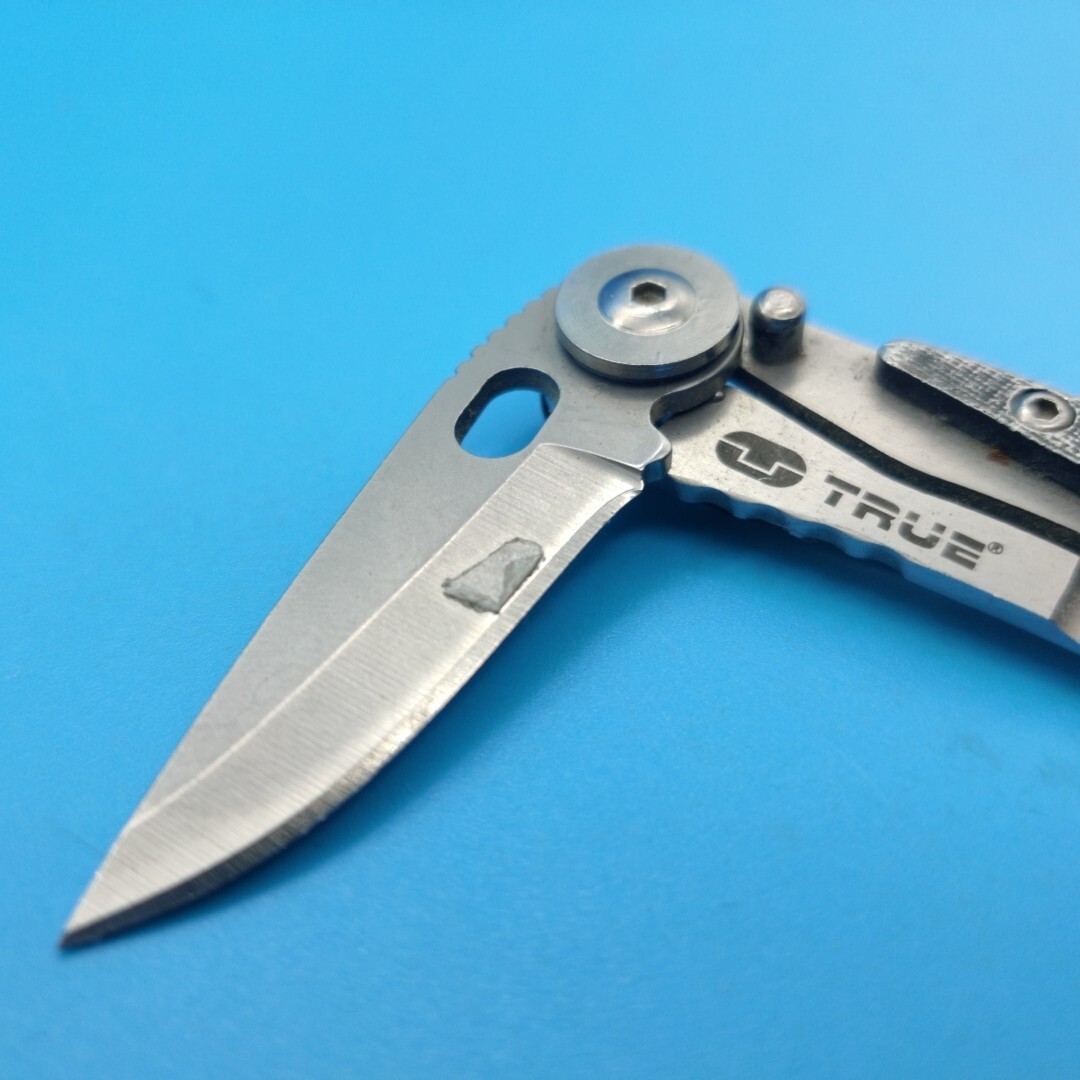 USED TRUEBLADE SMALL True Blade folding Pocket Knife Pocket Clip 530