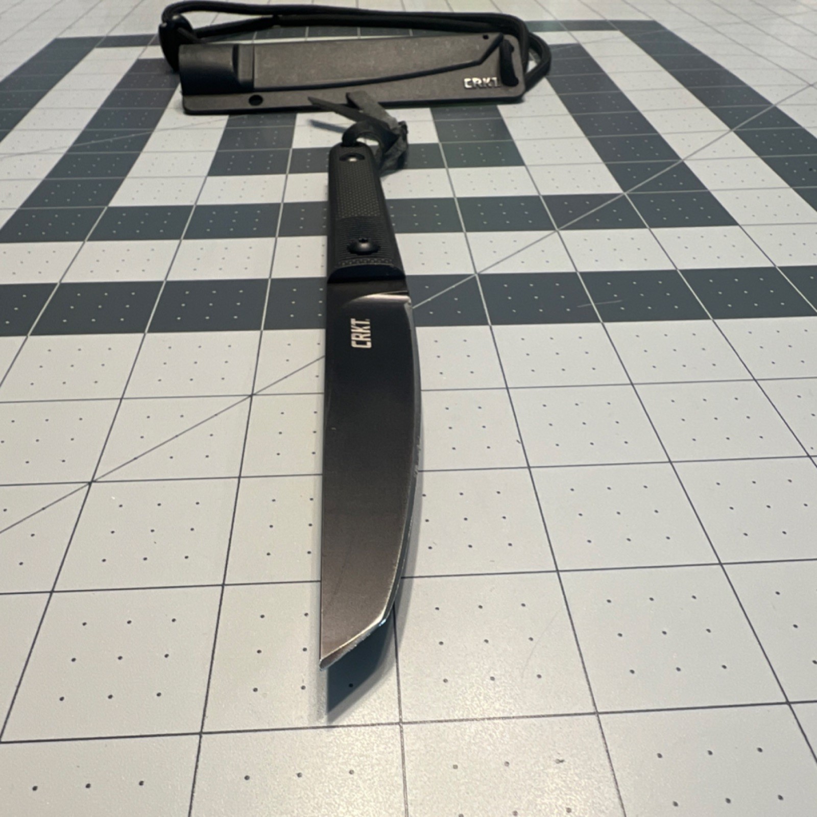 CRKT 2356 Sweet K.I.S.S. Neck Knife 4in Straight Edge Fixed Blade Black .