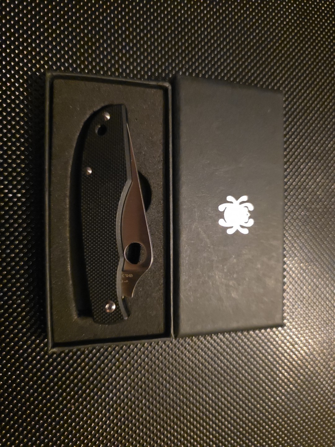 Spyderco Grasshopper Slip Joint Black 2.25″ 12C27 Stainless G10 Folding Knife