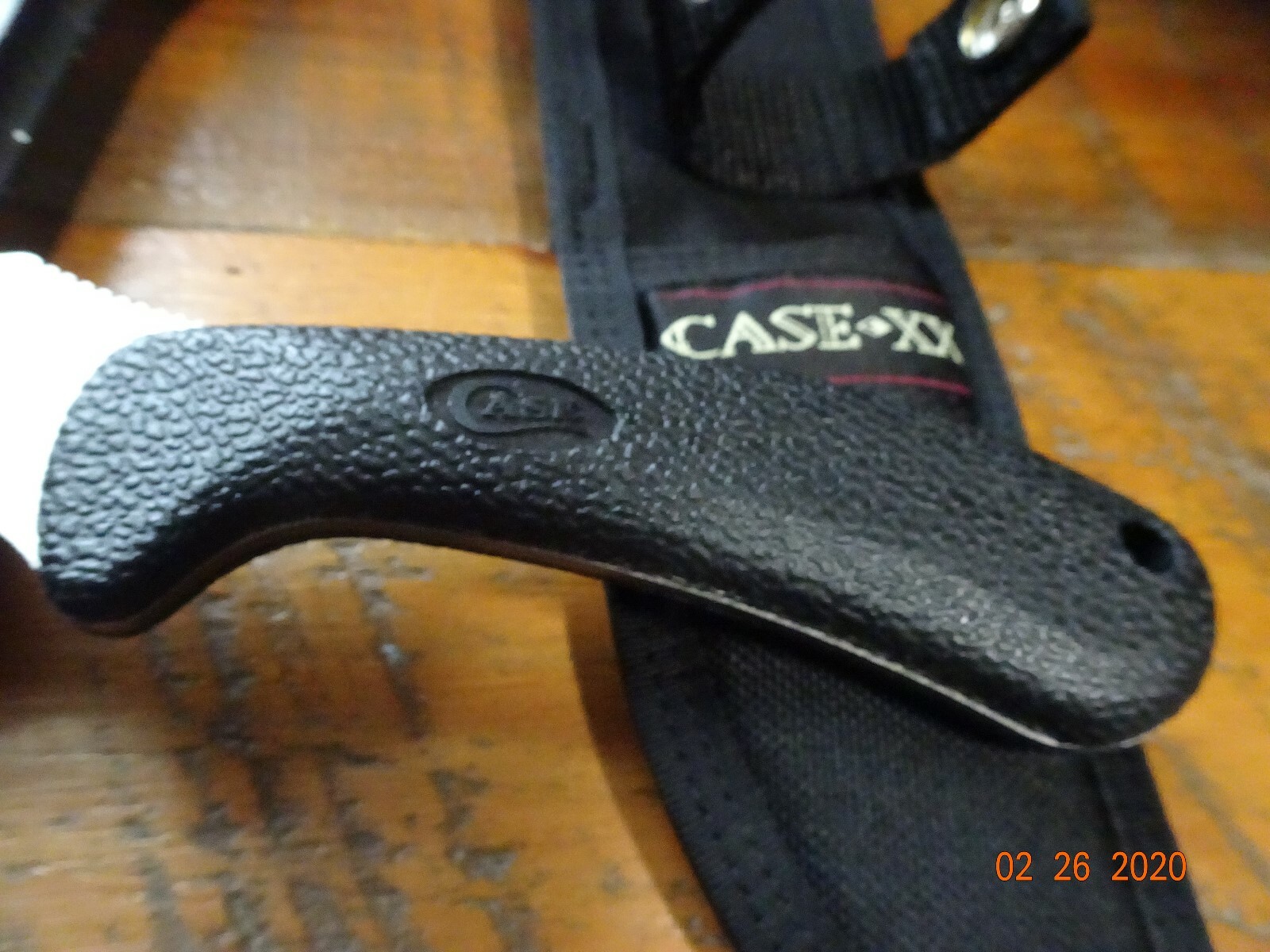 CASE XX 8.5″ RIDGEBACK HUNTER ZYTEL HANDLE TRU-SHARP STAINLESS BLADE CA362 NY SH
