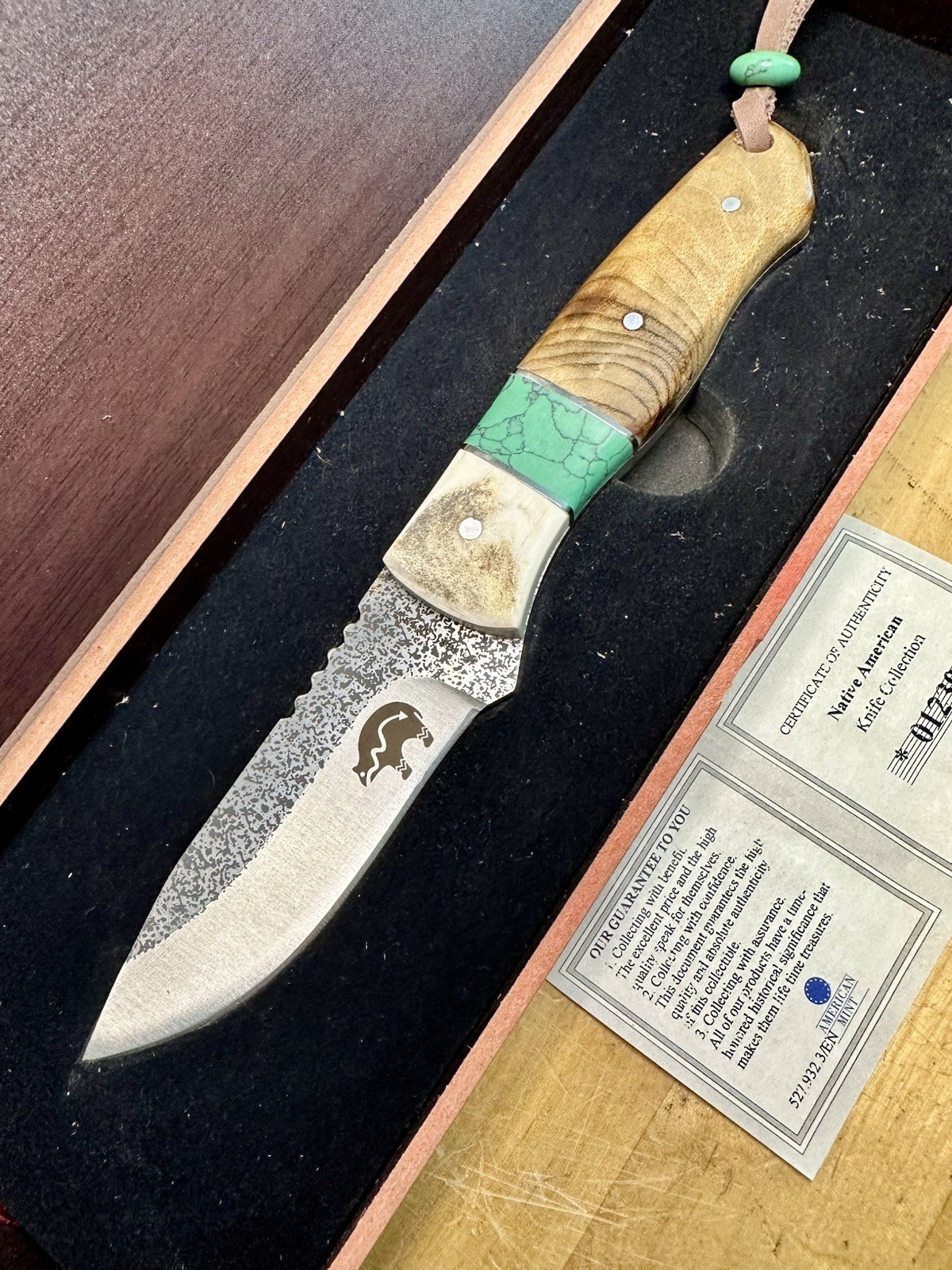 American Mint Native American Bear Dagger Knife 🔪