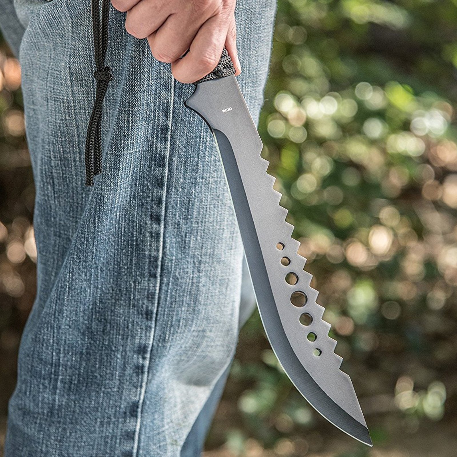 Stainless Steel Machete 15.5 Inch Serrated Blade Paracord Handle