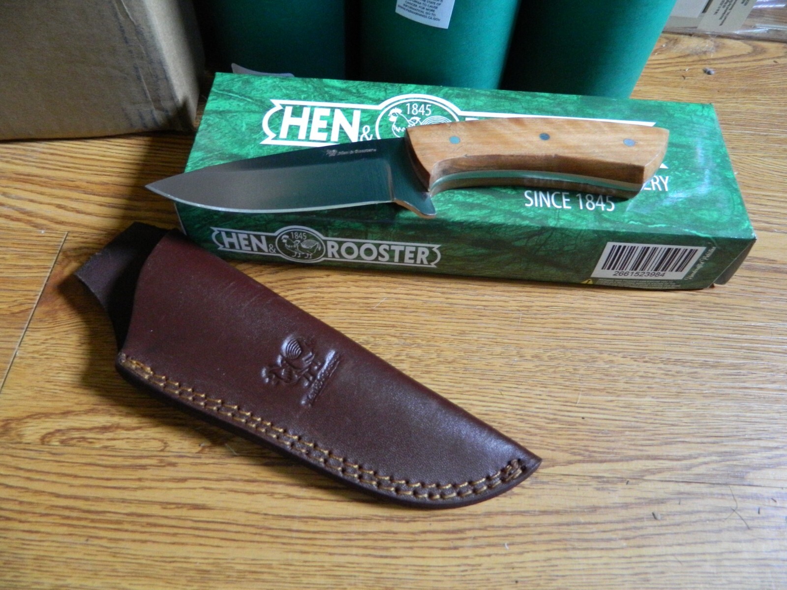 HEN & ROOSTER 9 3/4″ OLIVE HANDLE FIXED BLADE 4116GS BLADE S.S. LEATHER SHEATH