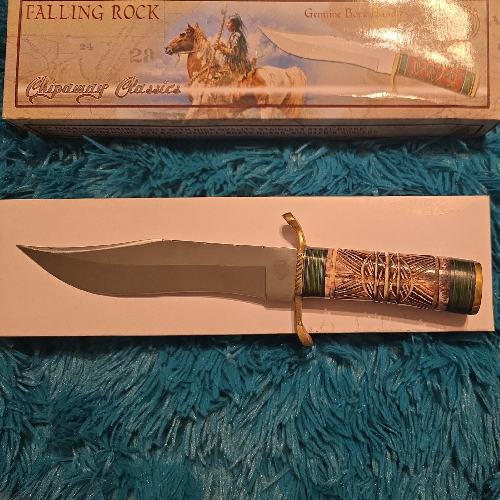 12″ CHIPAWAY CLASSICS SERIES “FALLING ROCK” 440 BLADE CARVED BONE HANDLE ARTWORK