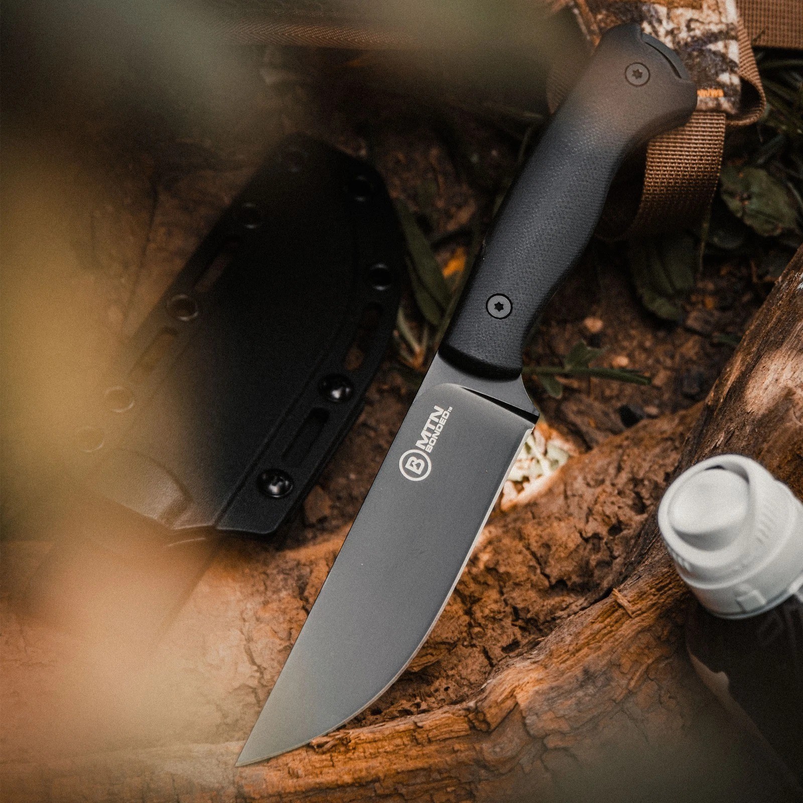 MTN Bonded Omega Skinner 4.9″ D2 Steel Fixed Blade Full Tang Knife w/ G10 Handle