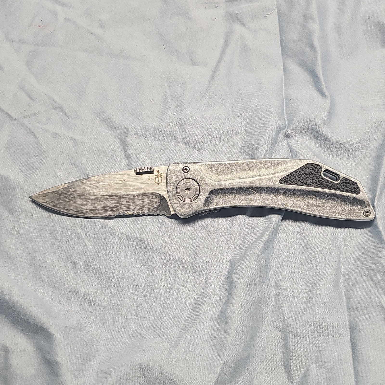 Gerber Stainless Steel Partially Serrated Folding Pocket Knife Metal Handle