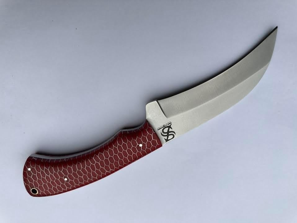 Red Honeycomb Stainless Steel Knife, Steel Bolster. D2 Stainless Steel Curved