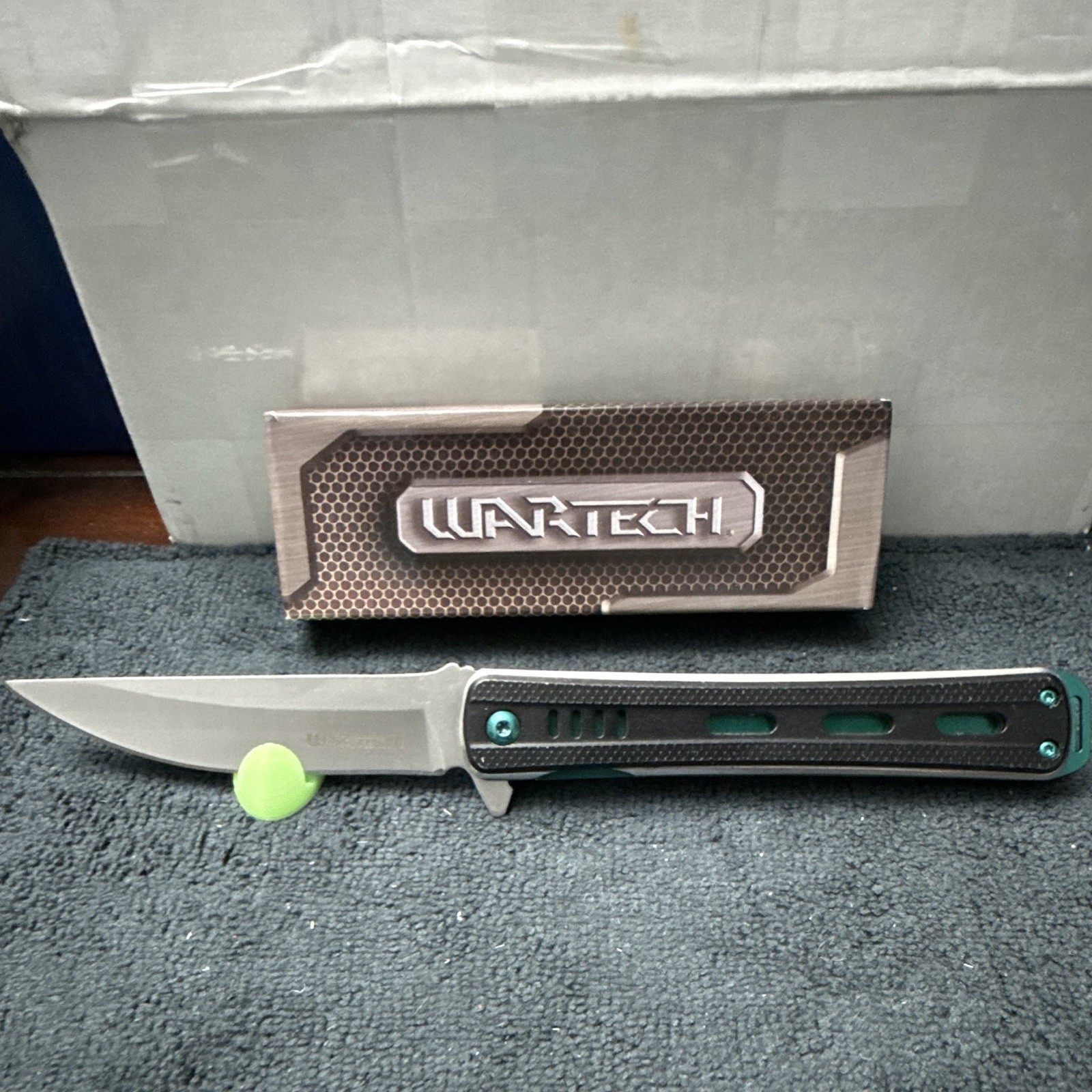 WarTech PWT138GN Folding Pocket Knife 3.5″ Straight Edge Stainless, Clip, B/G