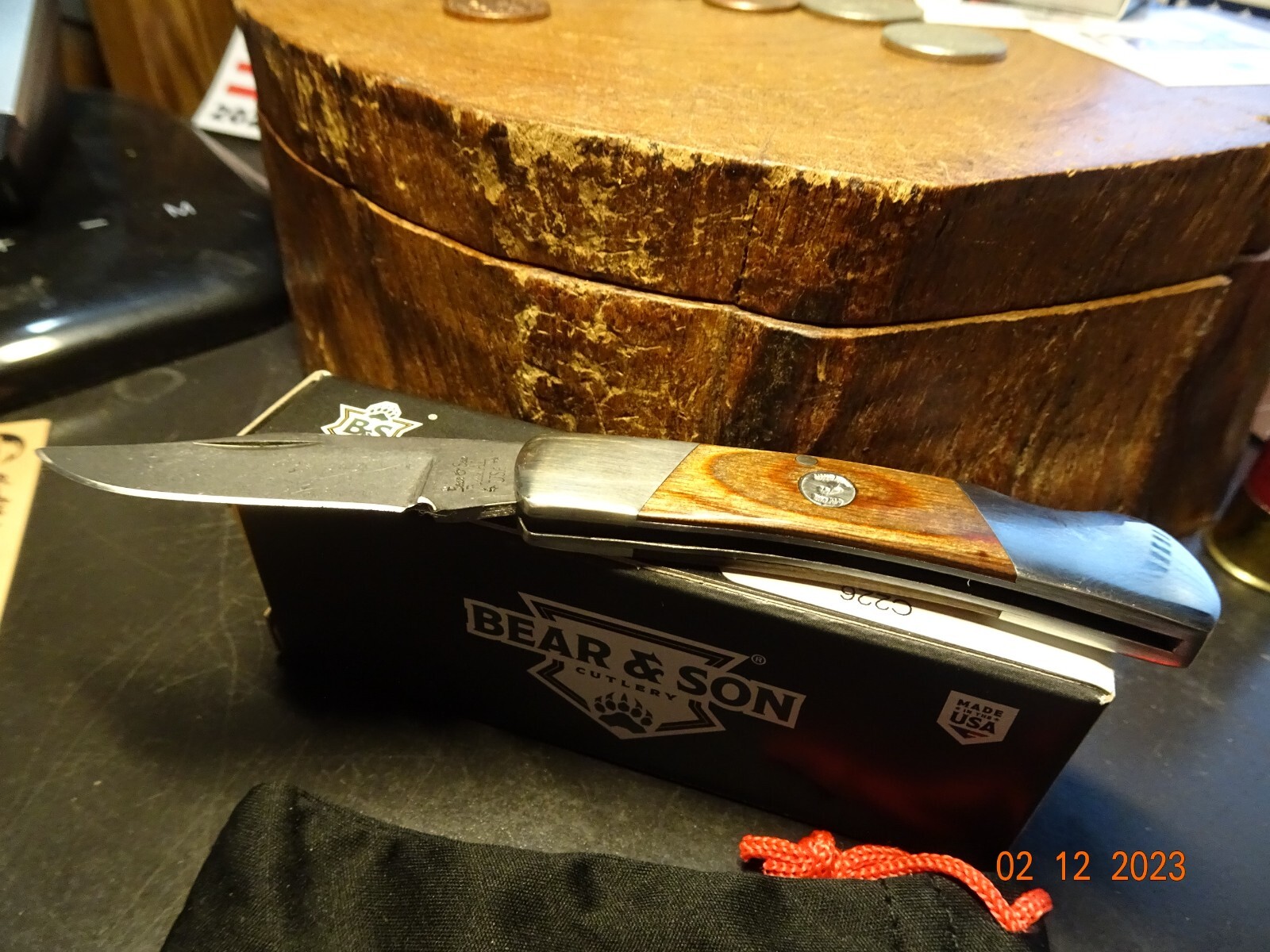 BEAR & SONS CUTLERY 3″ CLOSED ROSEWOOD HANDLE LOCKBACK MADE USA BC226