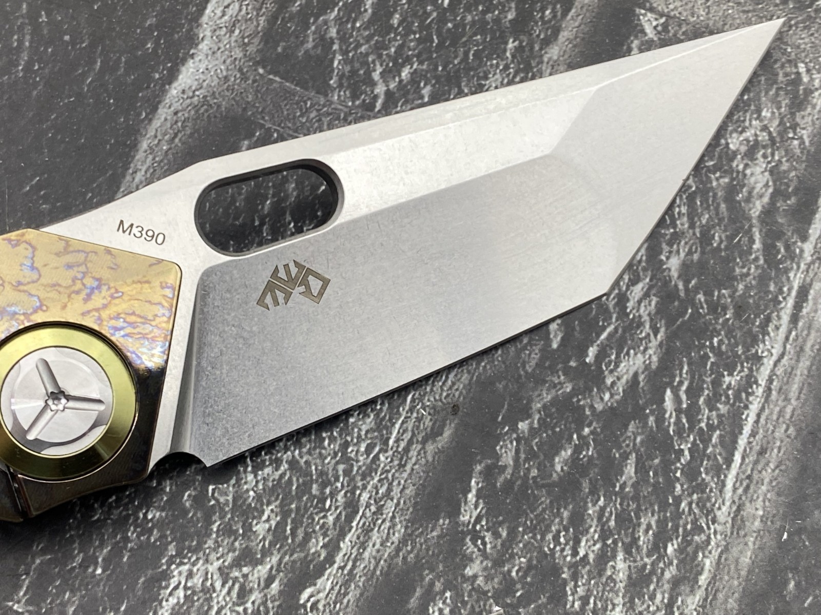 TwoSun TS300-M390-Yellow-SW Folding Knives M390 Blade Titanium Handle Knife