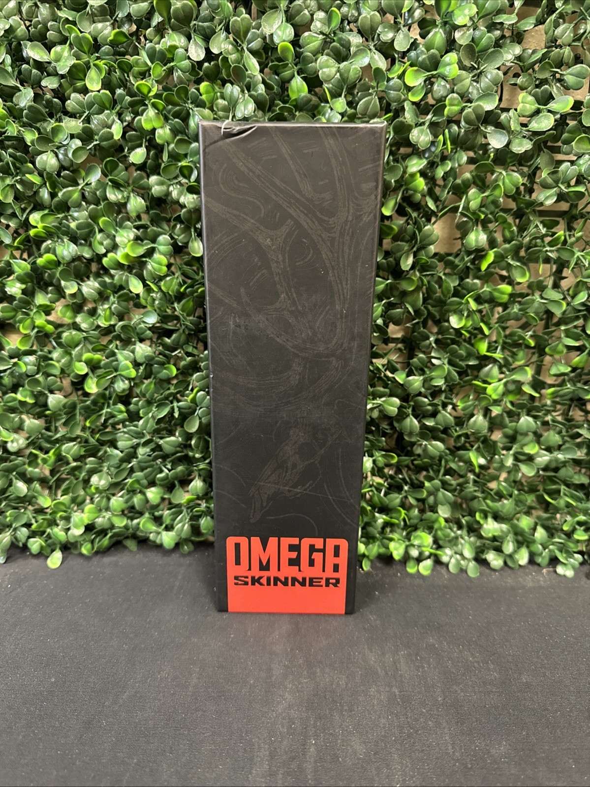 MTN Bonded Omega Skinner 4.9″ D2 Steel Fixed Blade Full Tang Knife w/ G10 Handle
