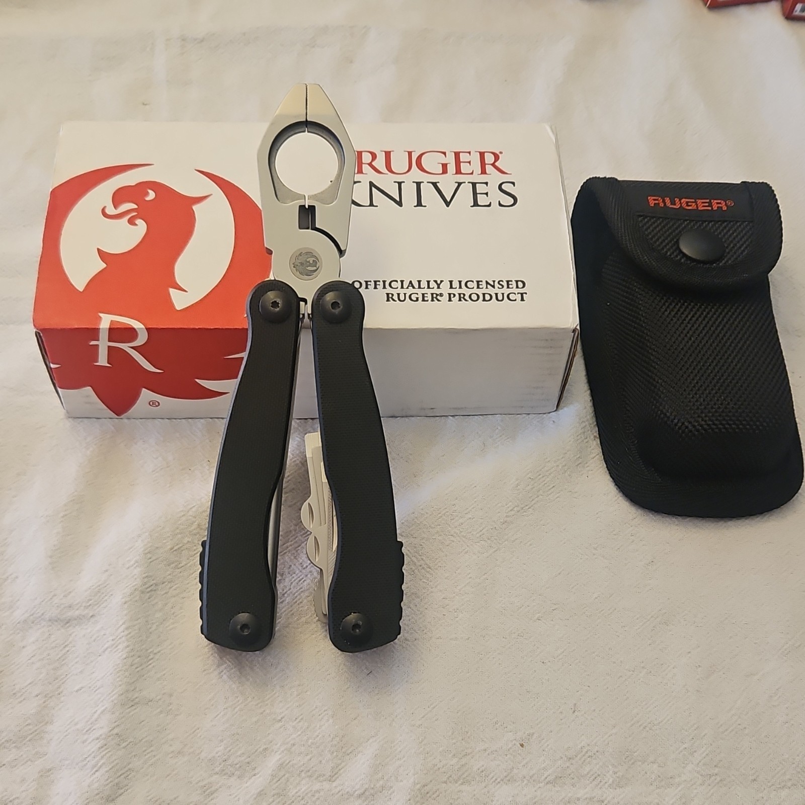 Ruger 1911 Tool Multi-Tool R5100 Black Silver Metal Synthetic with Sheath