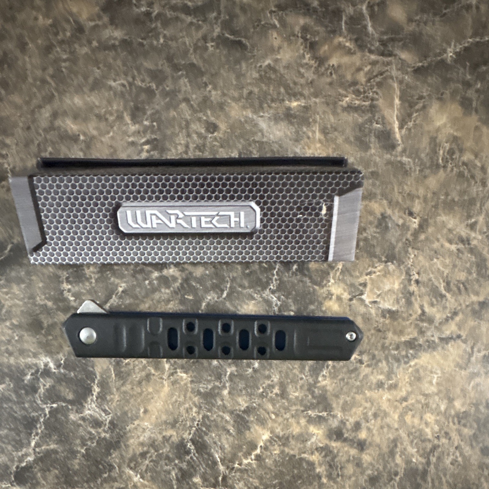 WarTech PWT454BL Folding Pocket Knife 3.5in Stainless Straight Edge Clip