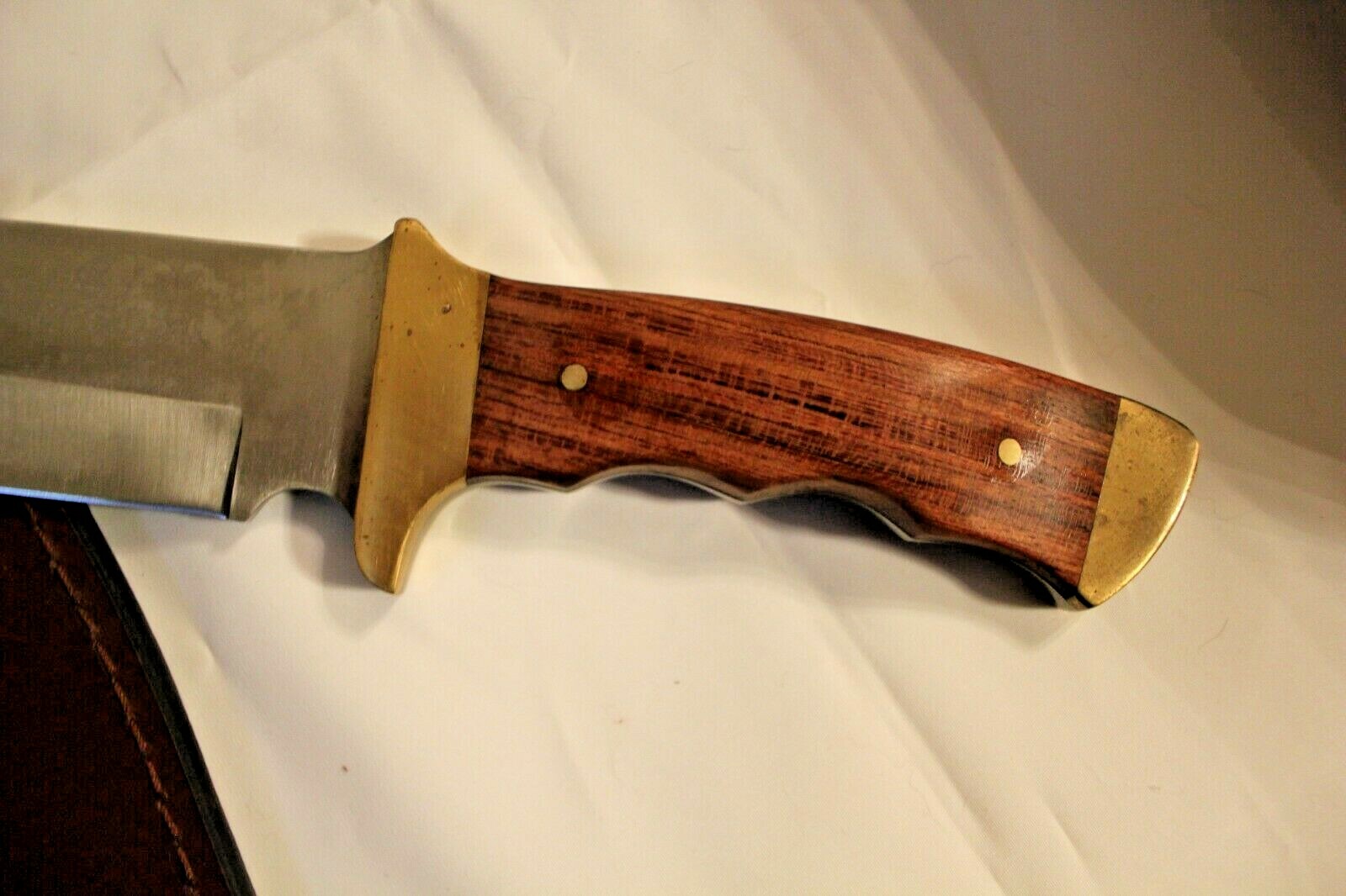 Large Mossy Oak Fixed Blade Hunting Bowie Knife & Sheath Blade 8 1/2″