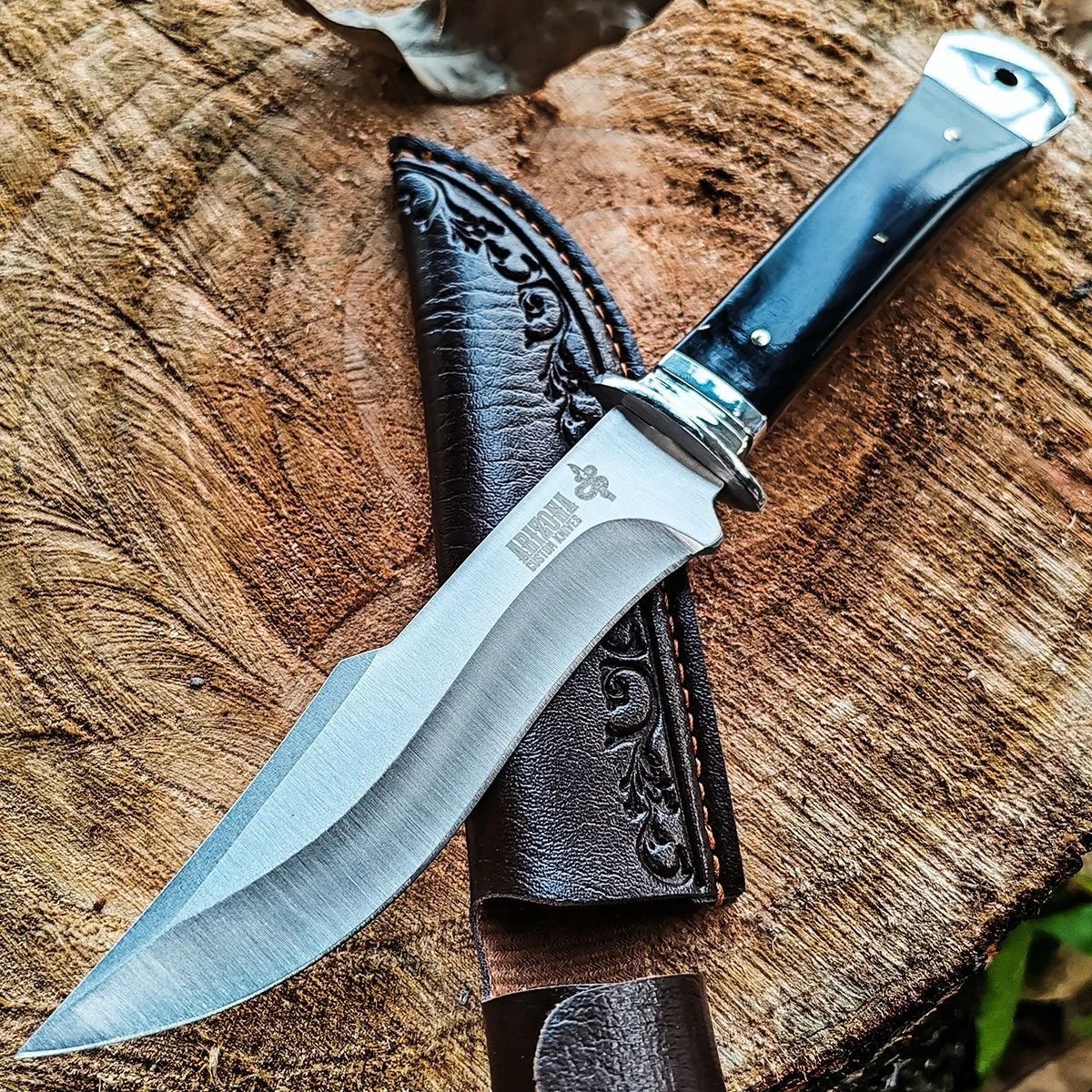 Survival Military Bowie Sharp Fixed Blade Knife Outdoor Skinning knife w/ Sheath