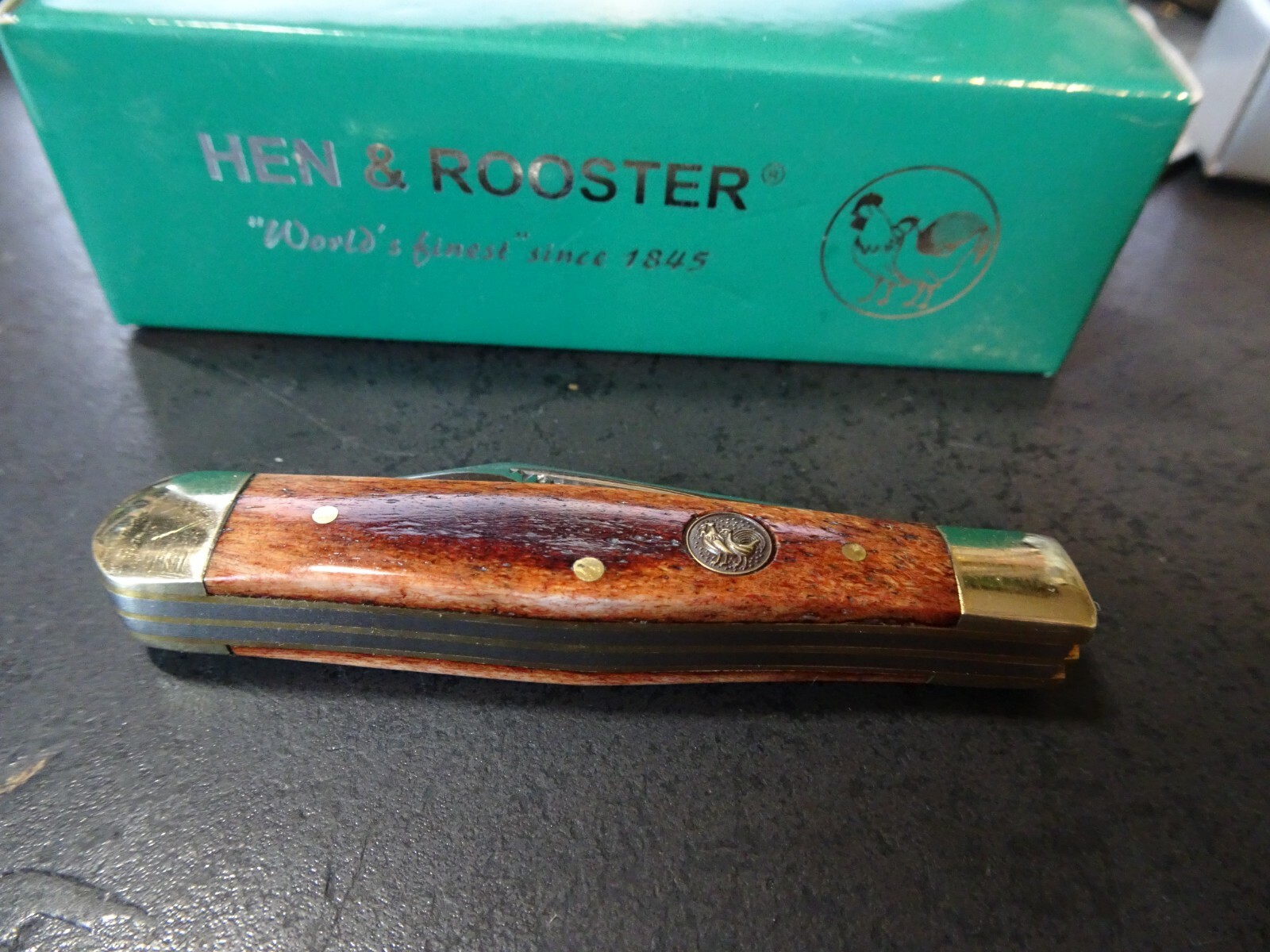 HEN & ROOSTER 3″ PEANUT WITH A BEAUTIFUL BROWN BONE HANDLE GERMAN 4116GS BLADE