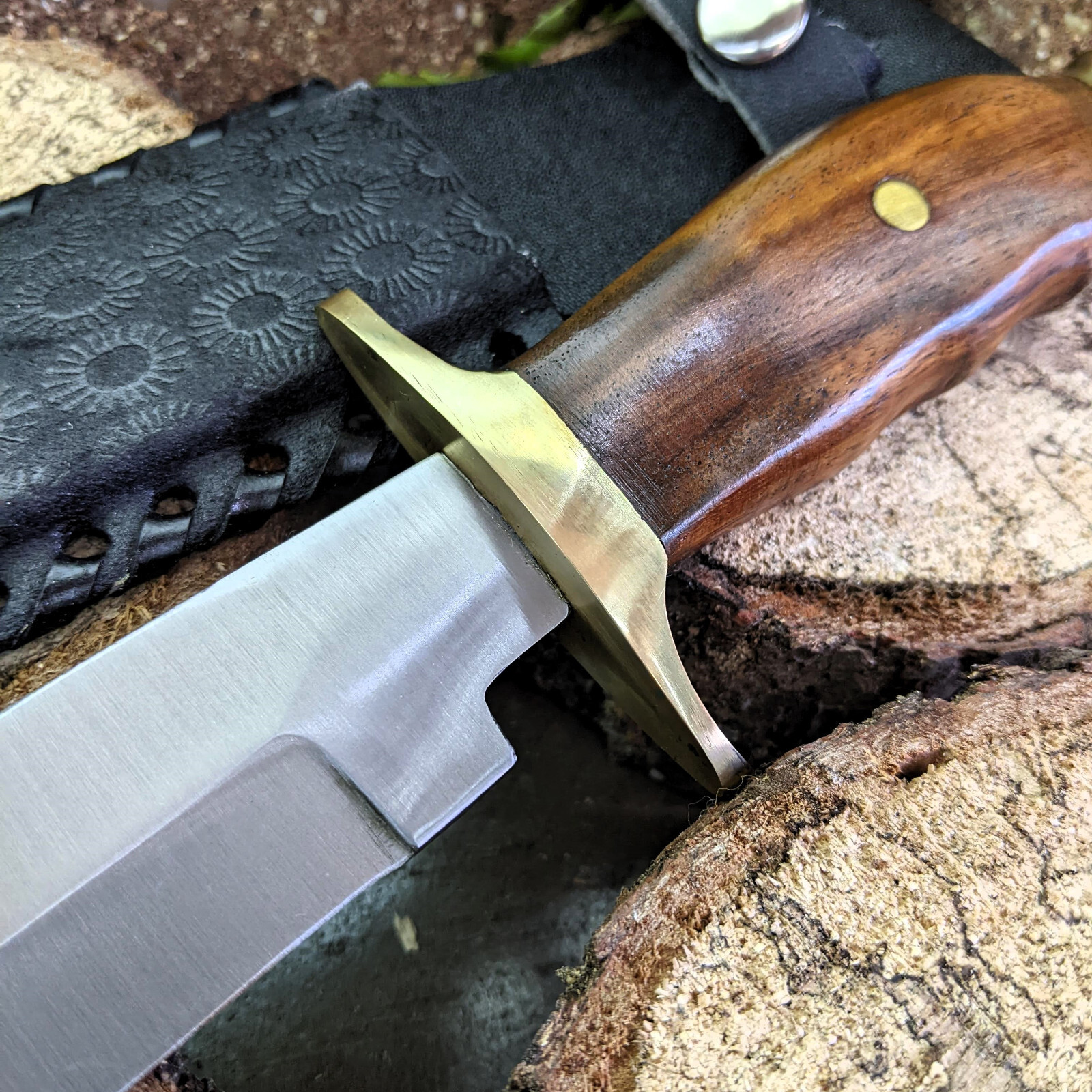 Hunting Knife | 10.5″ Mountain Man Wood & Brass Handle Skinning Knife w/ Sheath