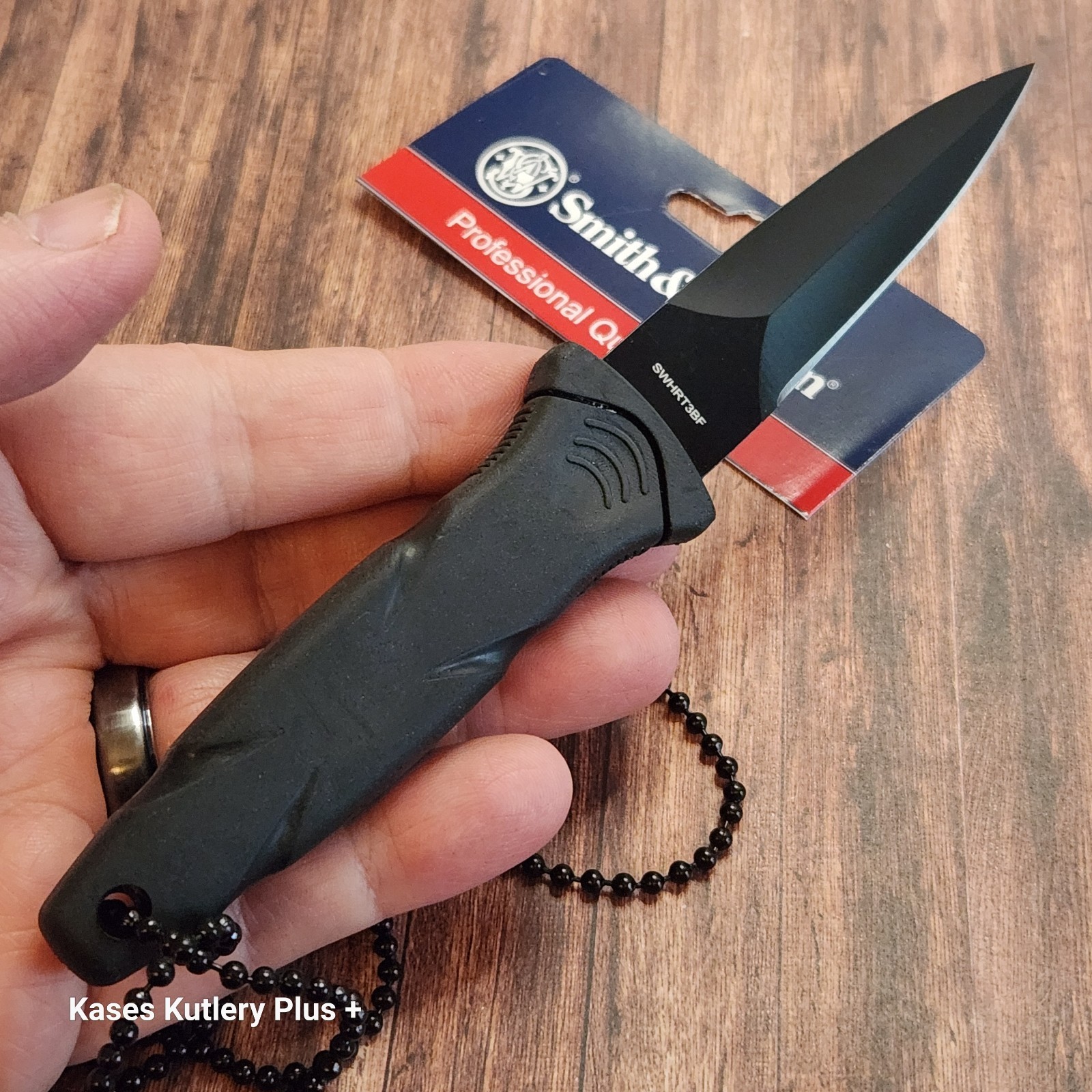 Smith & Wesson H.R.T. 7.25″ Overall Fixed Blade Knife W/Boot Sheath
