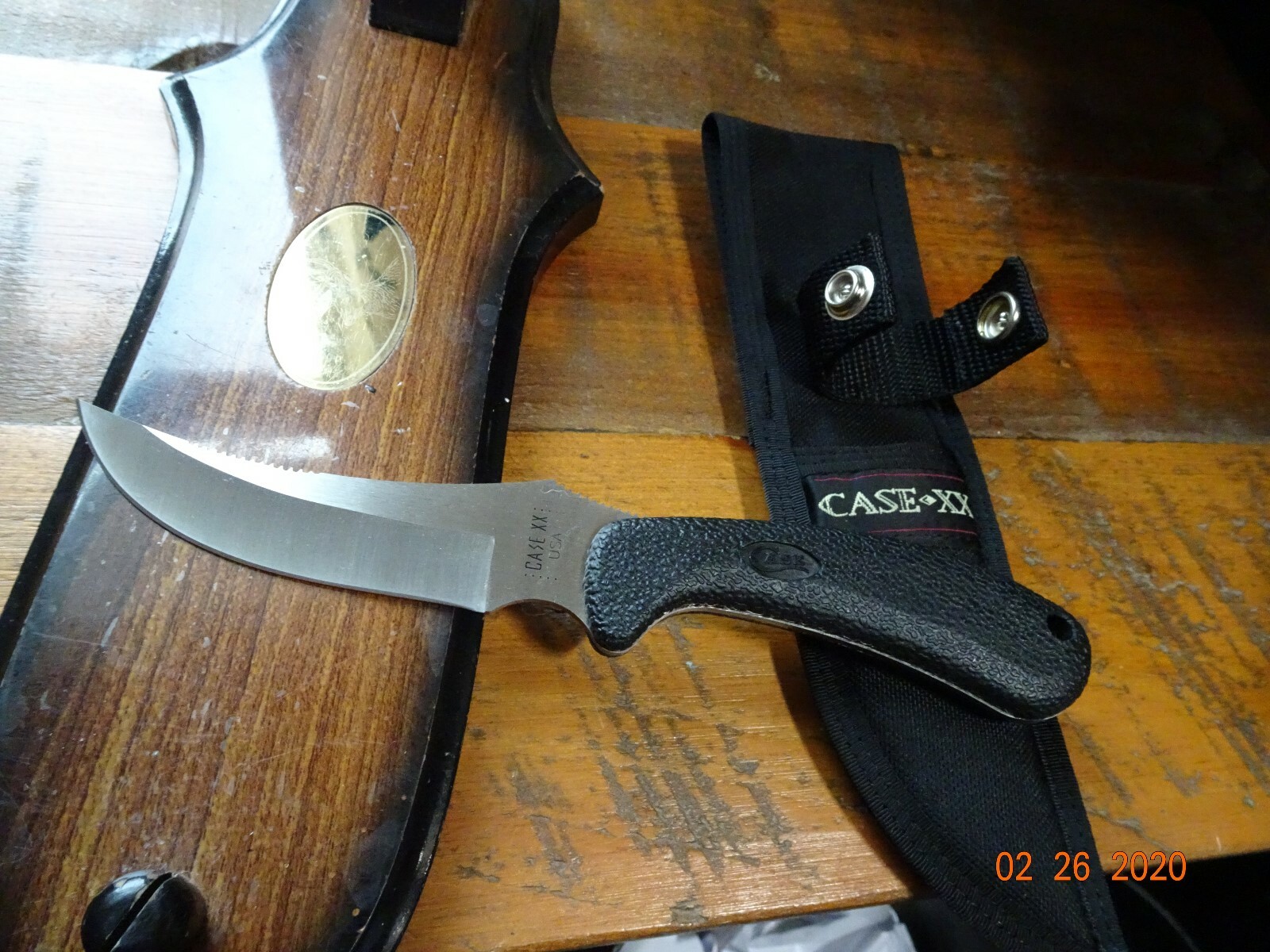CASE XX 8.5″ RIDGEBACK HUNTER ZYTEL HANDLE TRU-SHARP STAINLESS BLADE CA362 NY SH