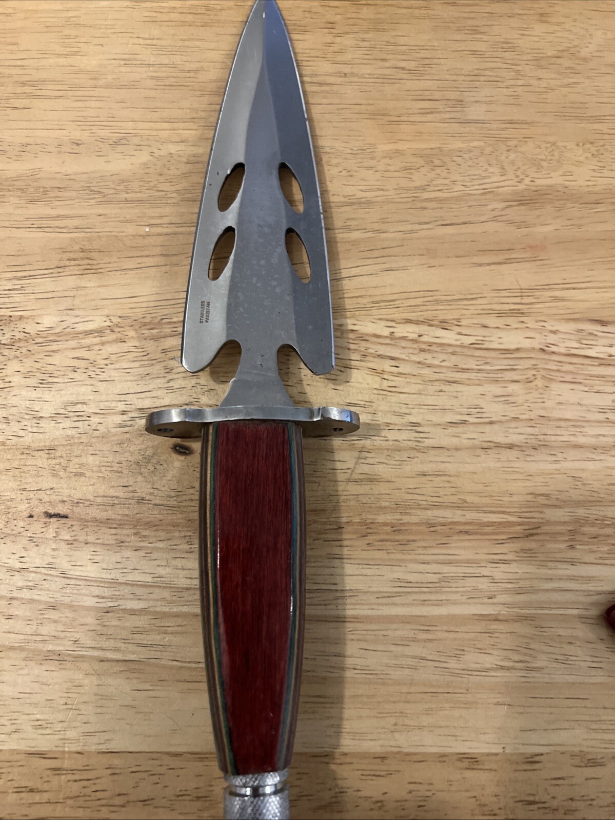 Fixed Blade Hunting Knife / 7 1/4″ Blade / Overall Blade and Handle 11 3/4”
