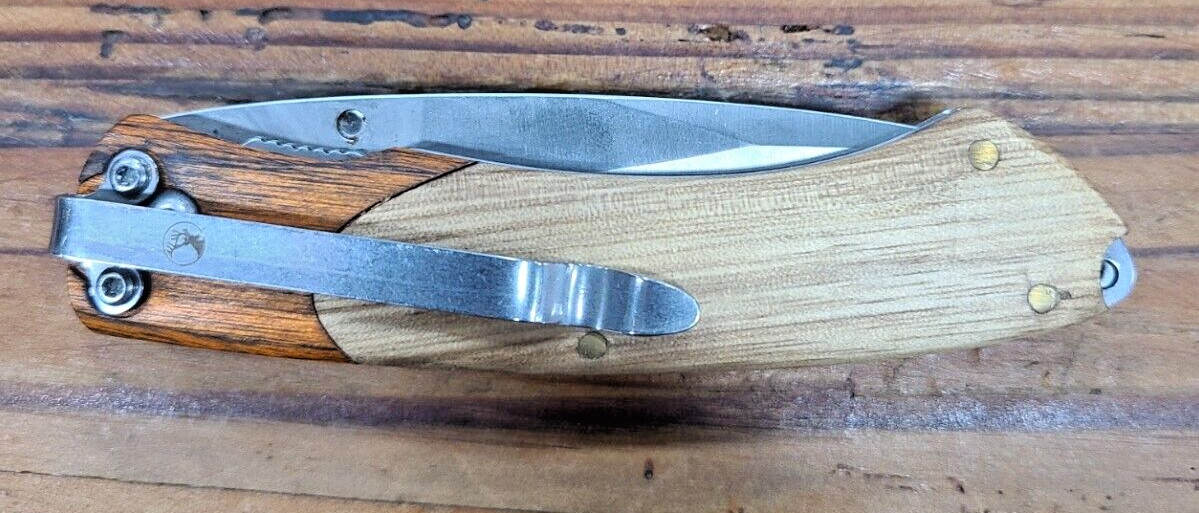 Elk Ridge Two Tone Pakkawood Gentleman’s Pocket Knife ER-301 Veteran Owned
