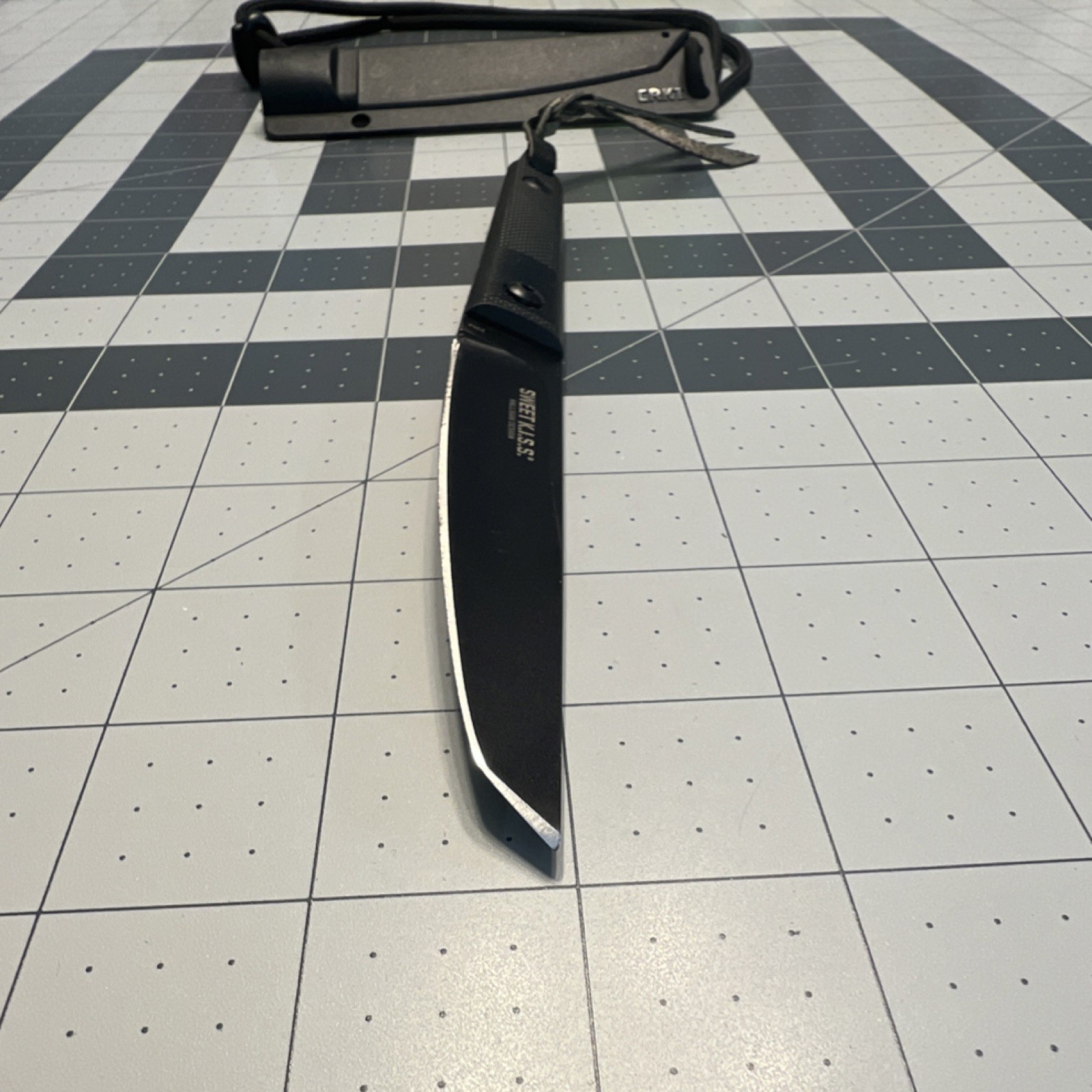 CRKT 2356 Sweet K.I.S.S. Neck Knife 4in Straight Edge Fixed Blade Black .